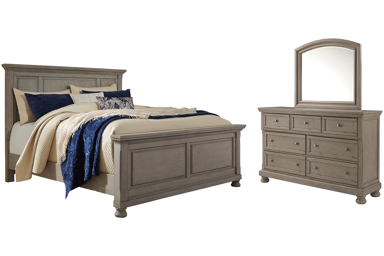 Lettner King Panel Bed with Mirrored Dresser