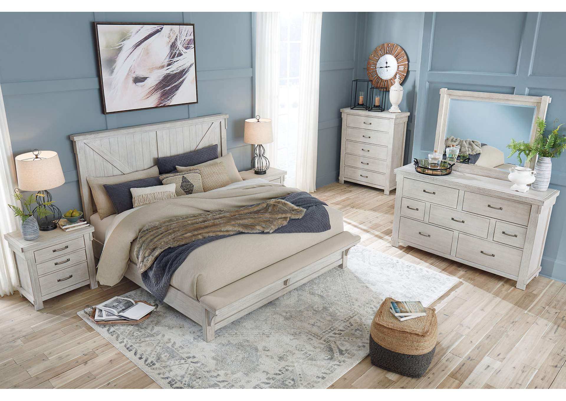 Brashland Queen Panel Bed image 4