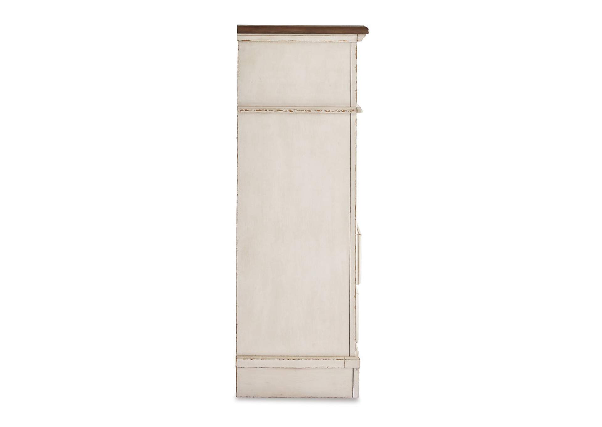 Realyn Chest of Drawers image 9