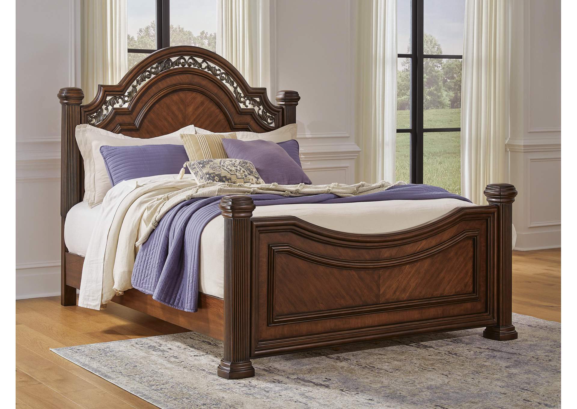 Lavinton Queen Poster Bed image 8