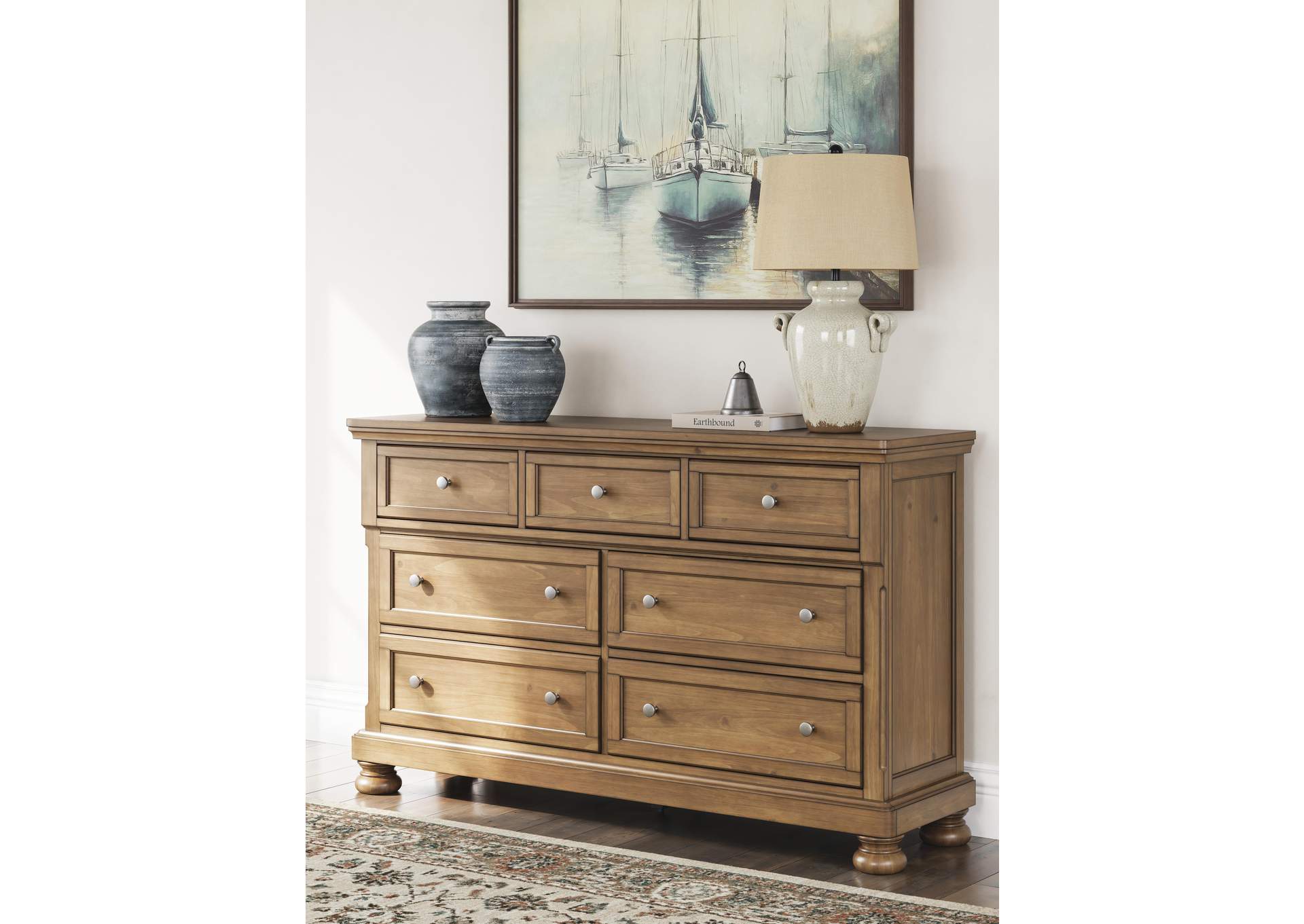 Vandenmore Queen Panel Bed with Dresser image 8