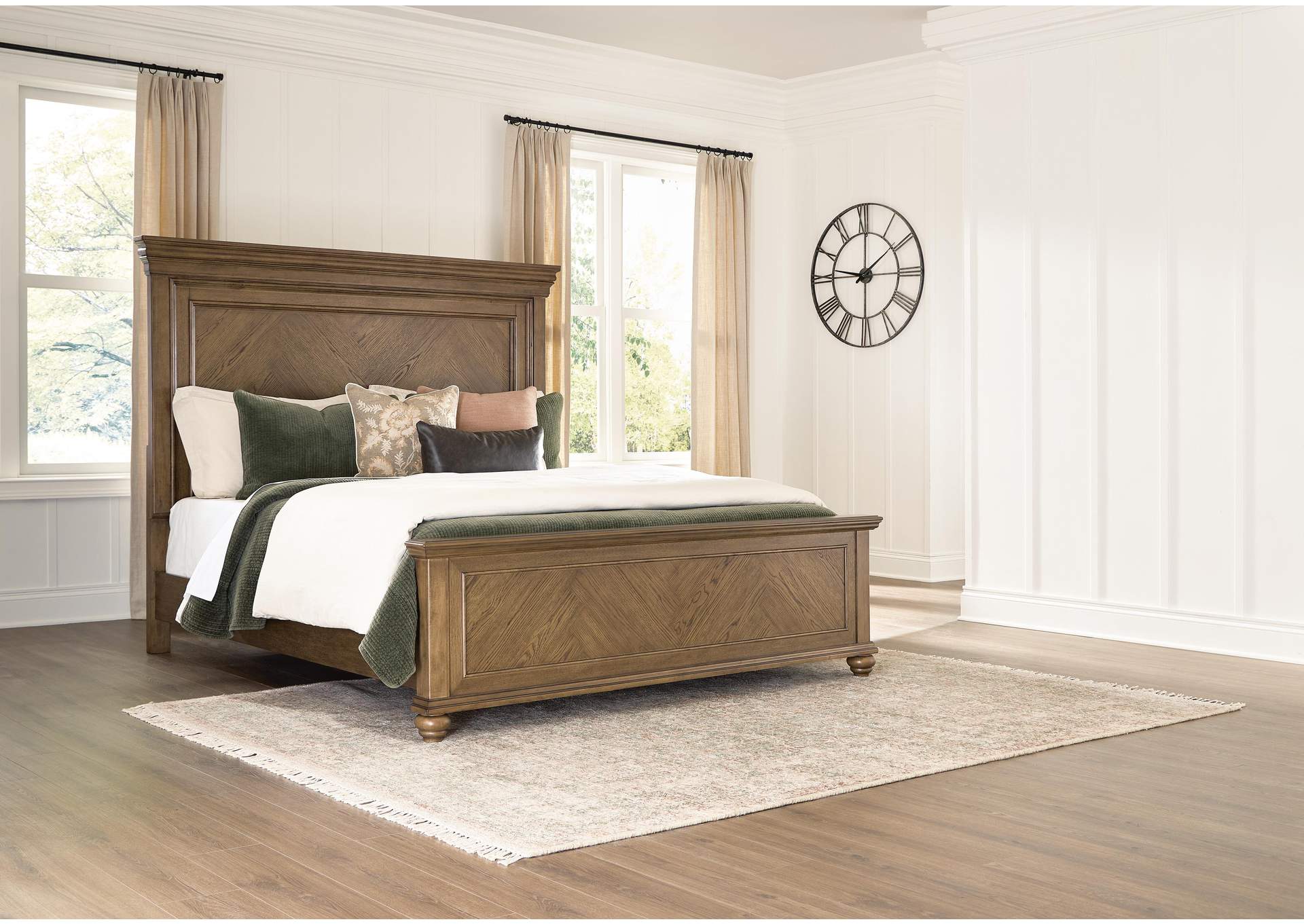 Karallin King Panel Bed image 2