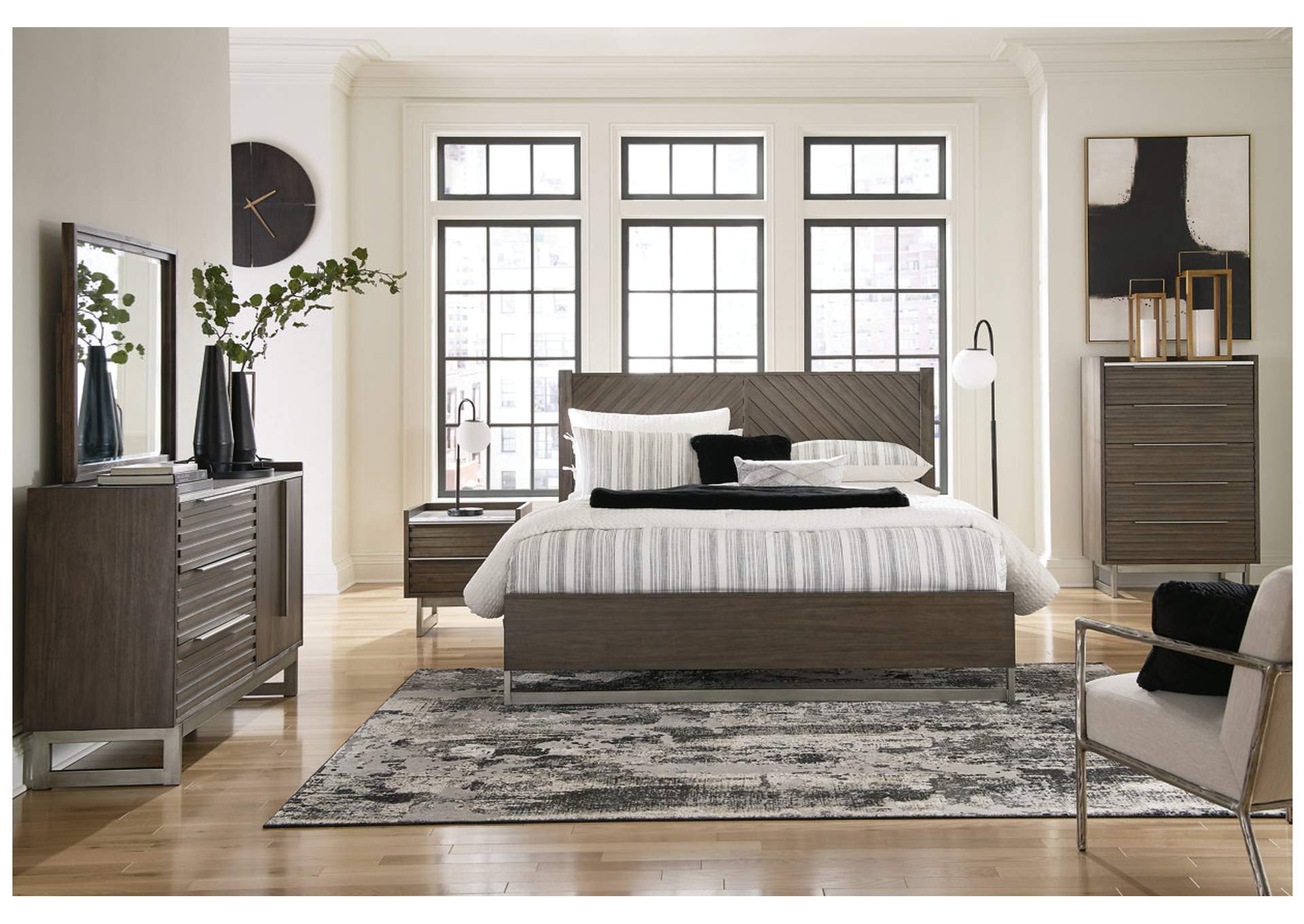 Arkenton King Panel Bed image 11