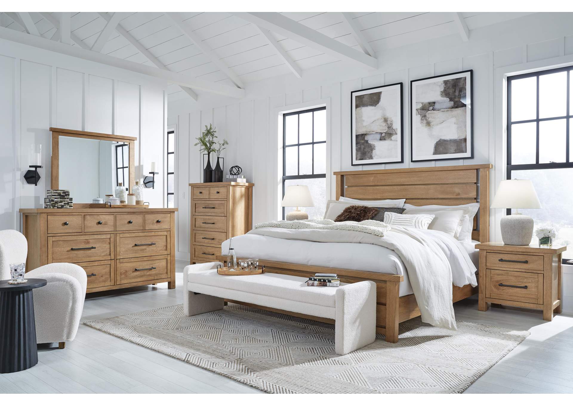 Kristiland California King Panel Bed image 6