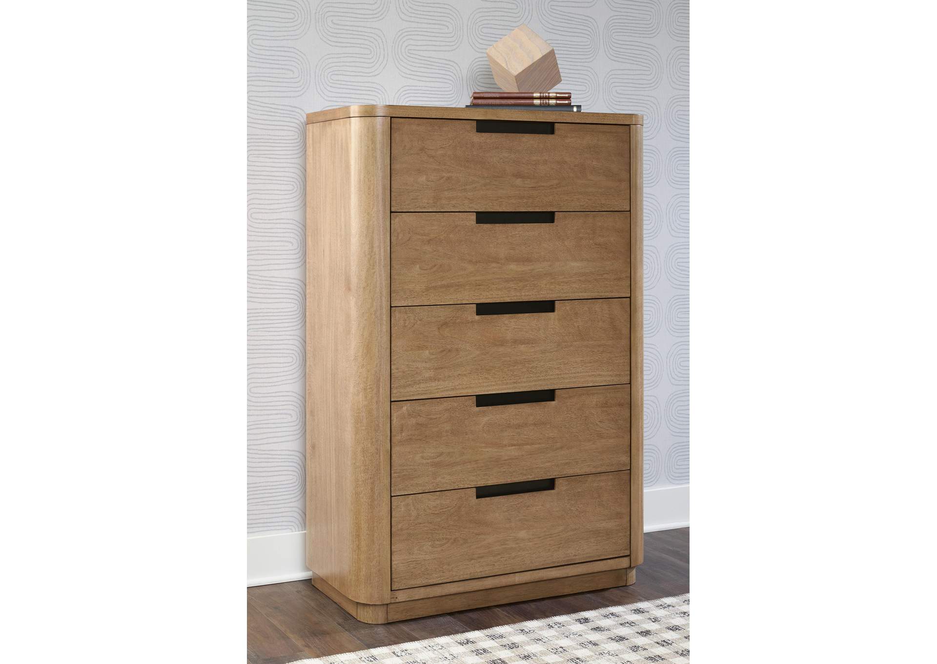Pamaria Chest of Drawers image 2