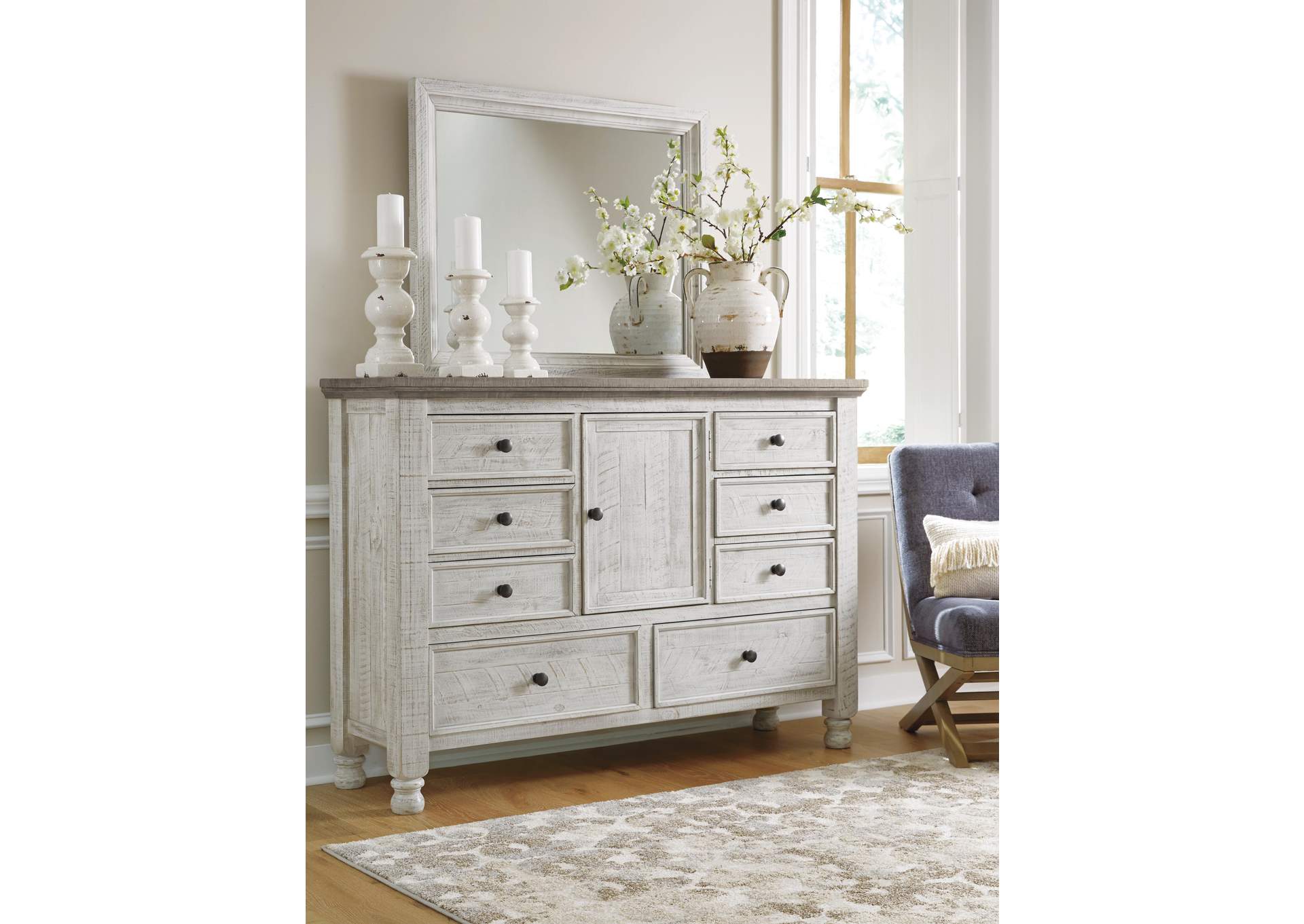 Havalance Dresser and Mirror image 2