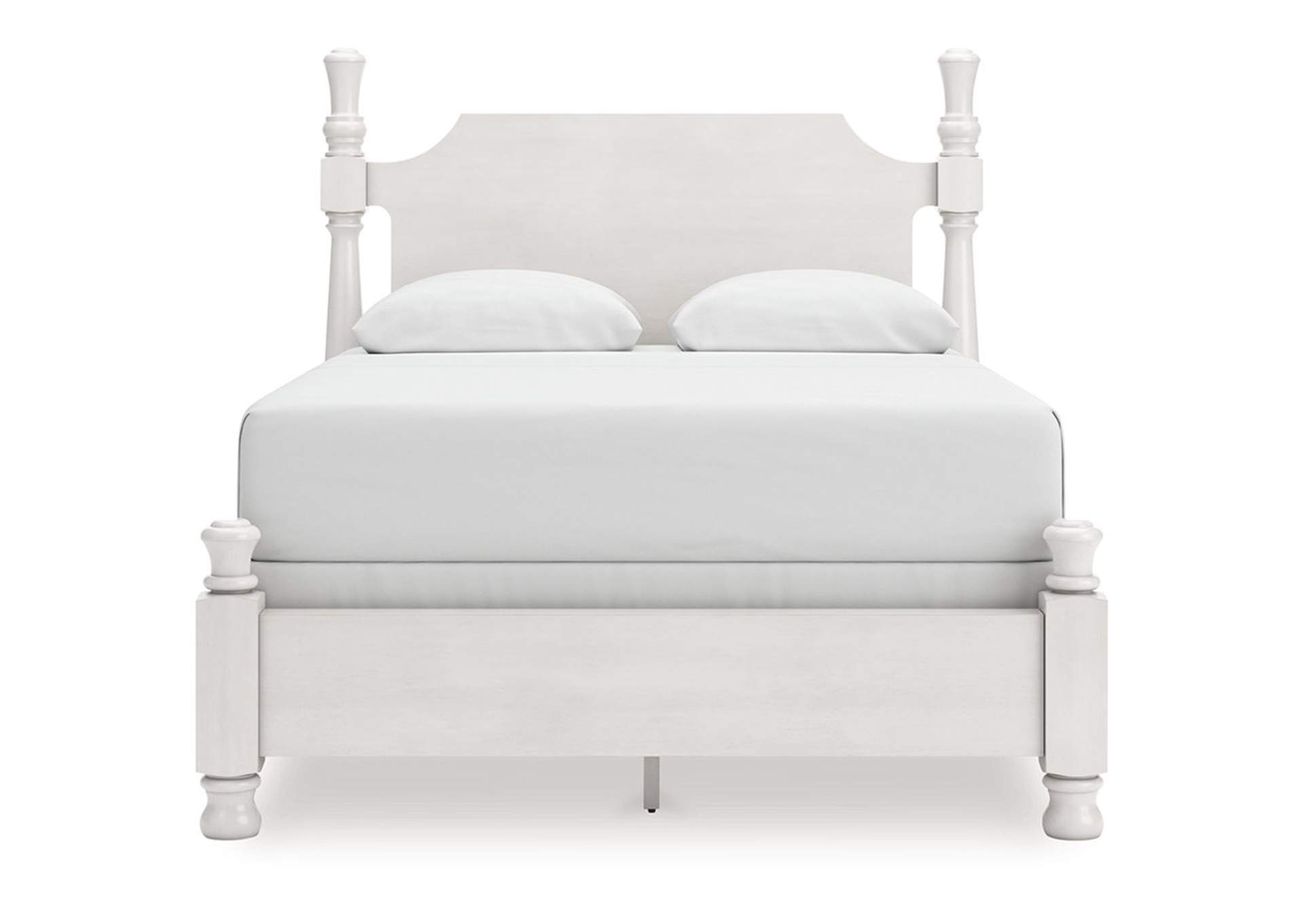 Chadworth Queen Poster Bed, Dresser and Mirror image 9