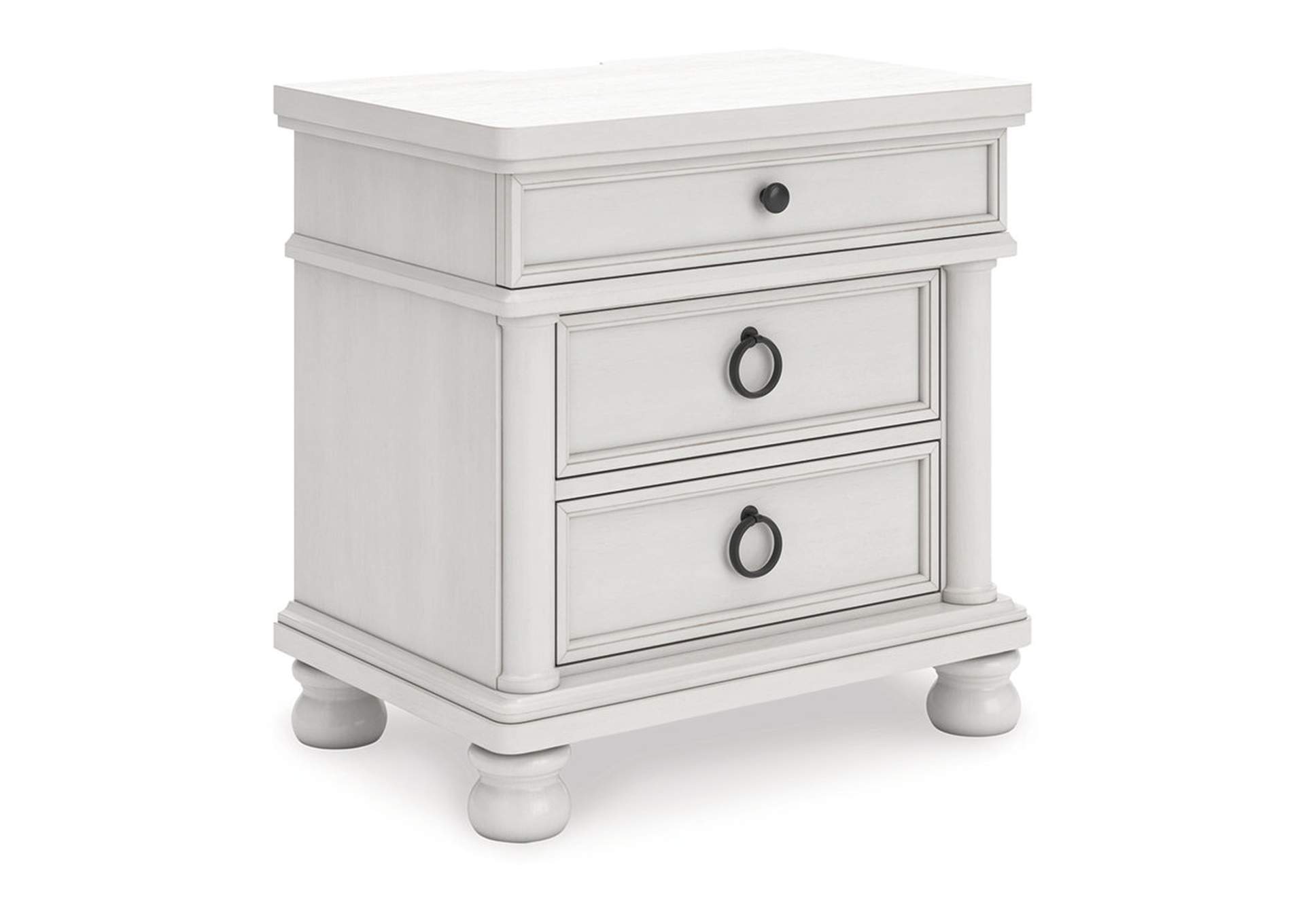 Chadworth California King Poster Bed, Dresser, Mirror and Nightstand image 14