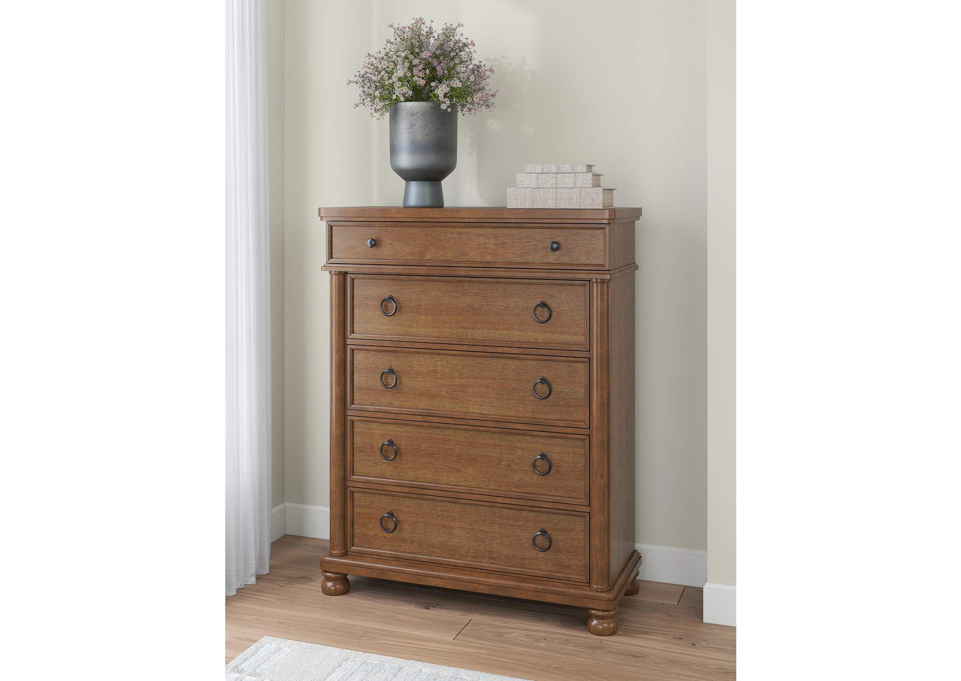 Chadworth Queen Poster Bed with Dresser and Chest image 6