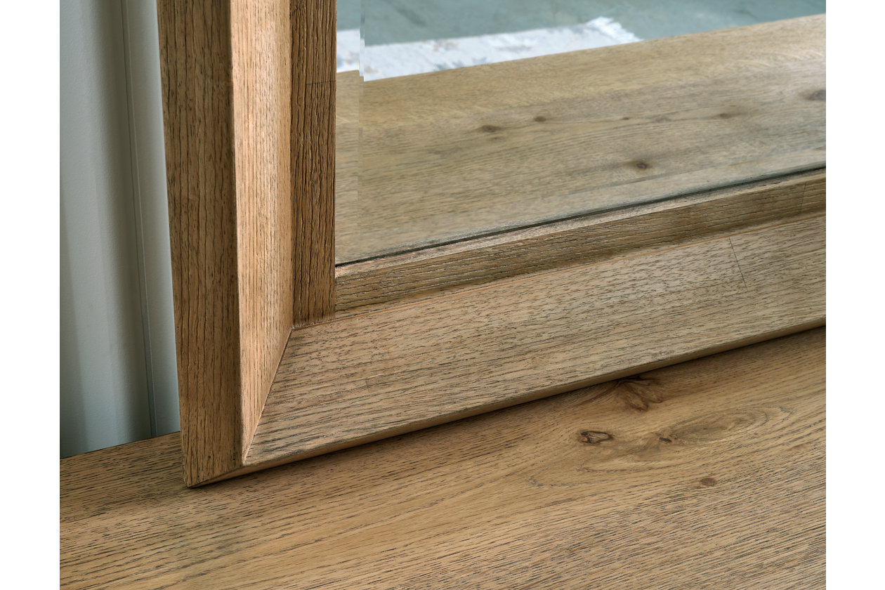 Galliden King Panel Bed with Mirrored Dresser