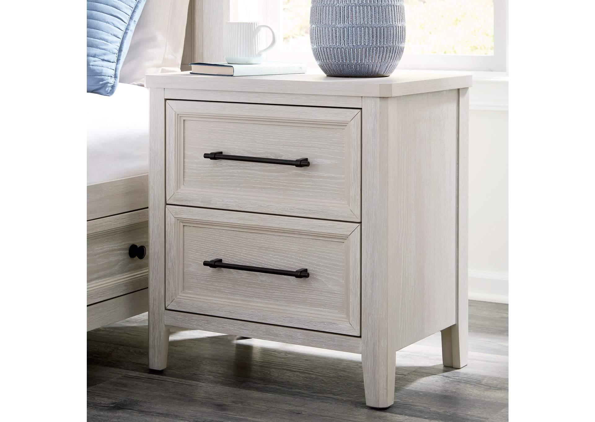 Darbonton Nightstand image 8