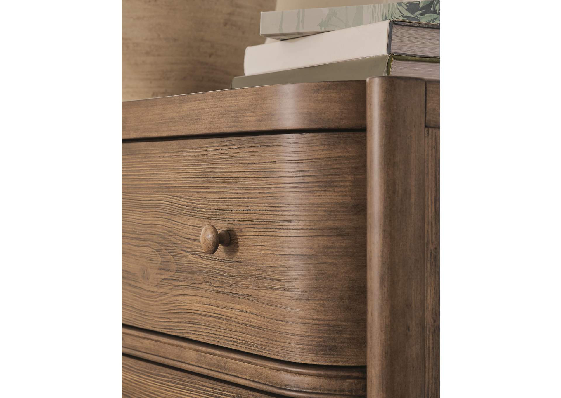 Ella Grove Chest of Drawers image 6