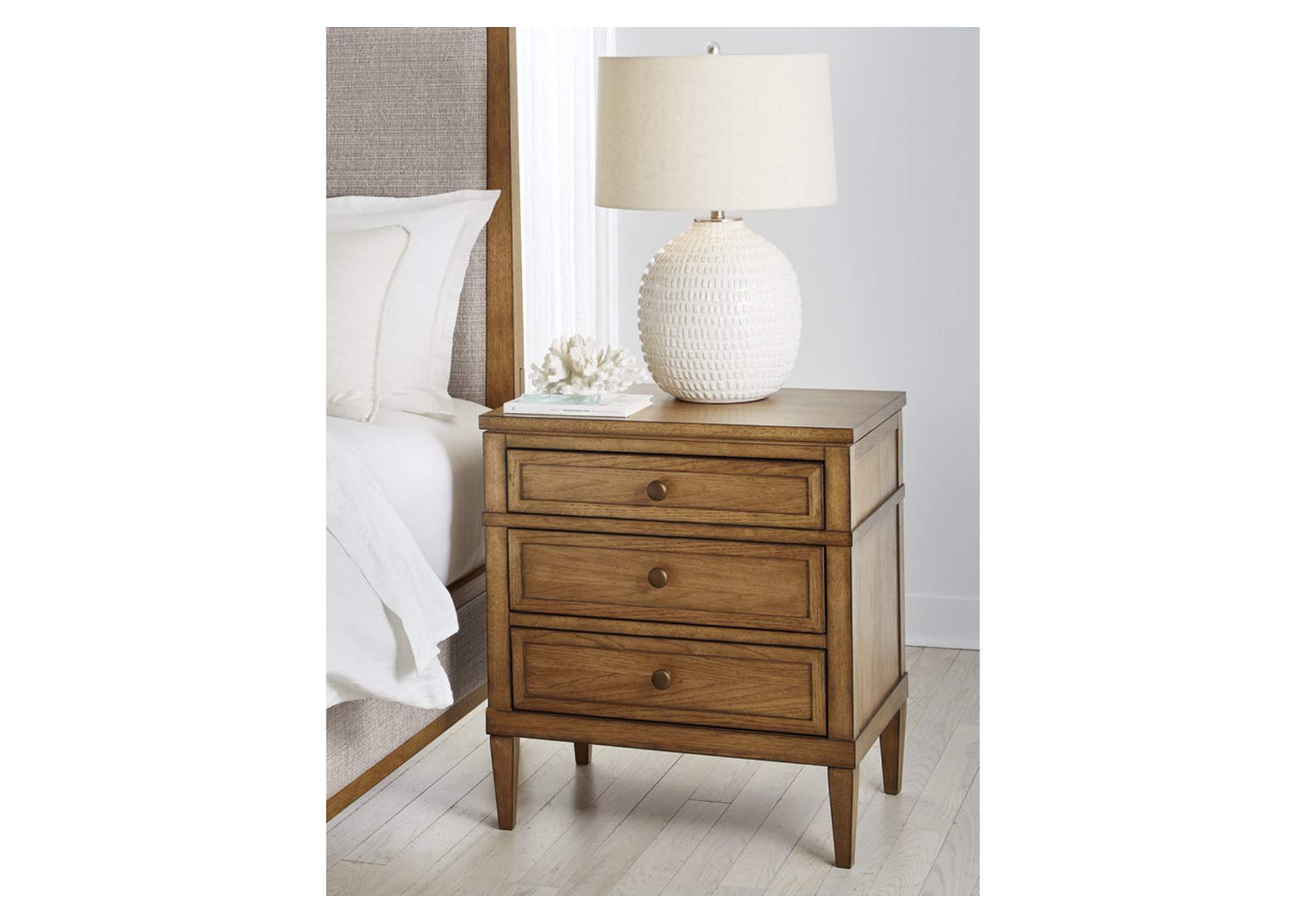 Sharlance California King Upholstered Panel Bed with Mirrored Dresser and Nightstand image 15