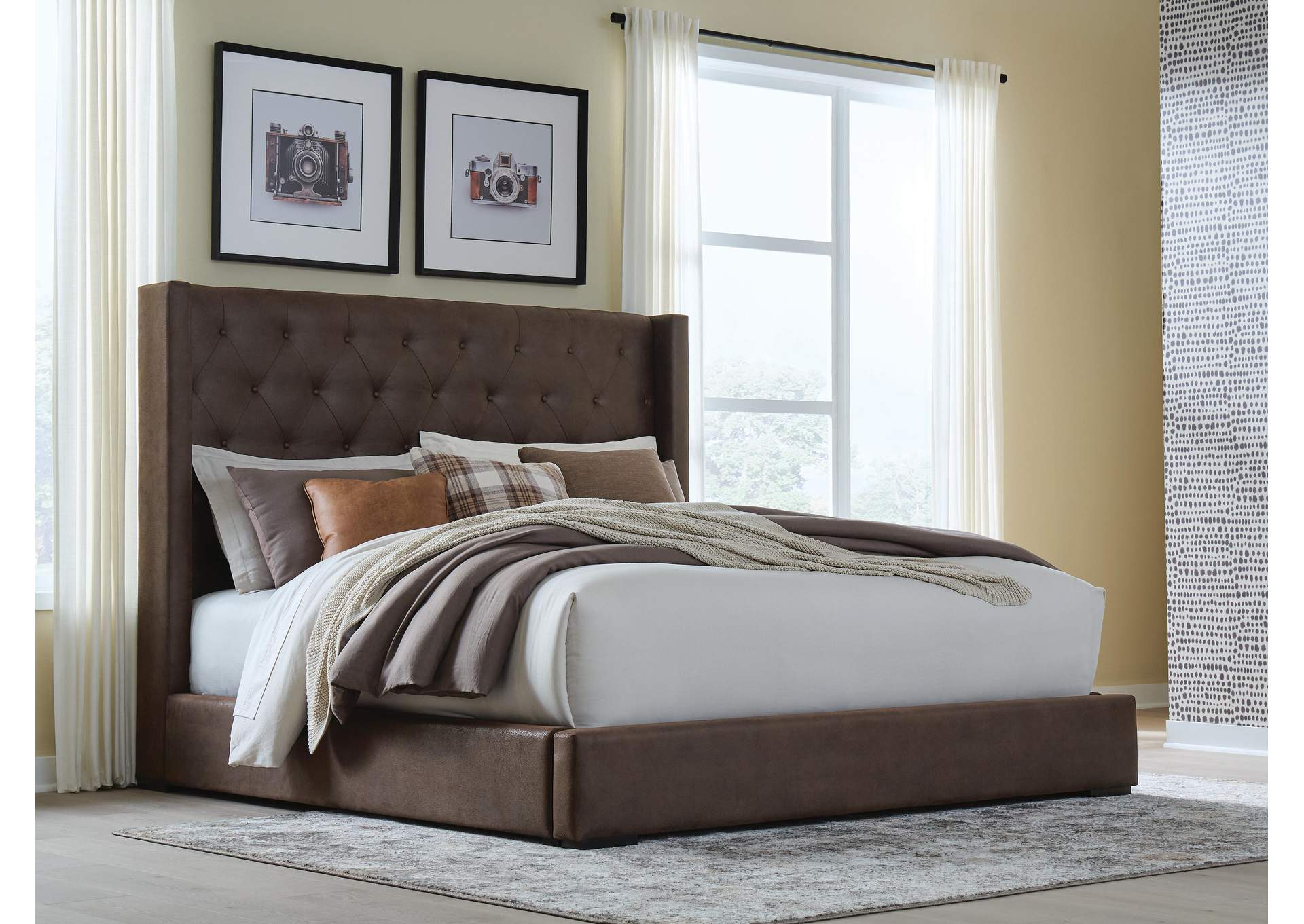 Lavernty King Upholstered Storage Bed image 11