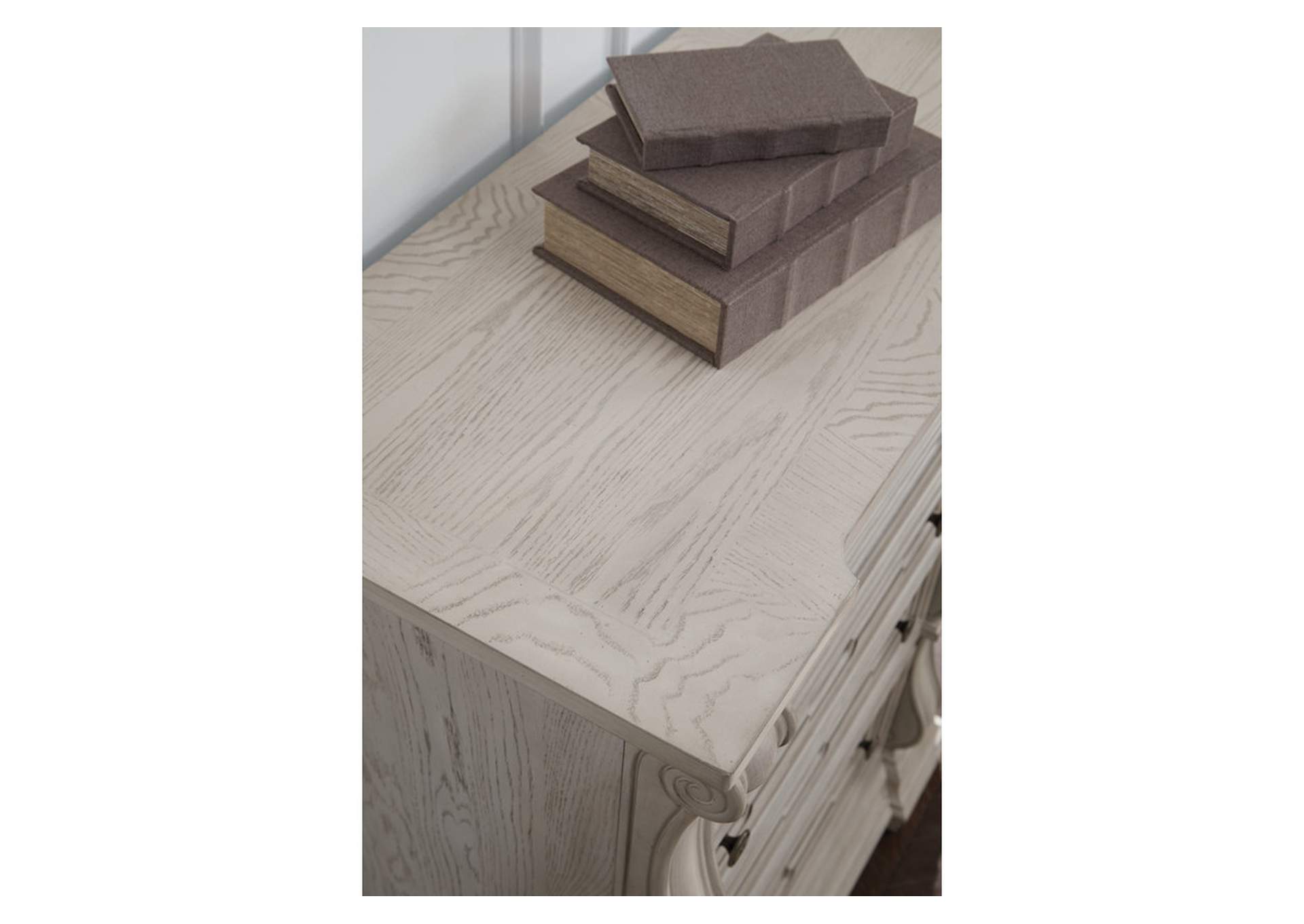 Bruchandi Chest of Drawers image 5