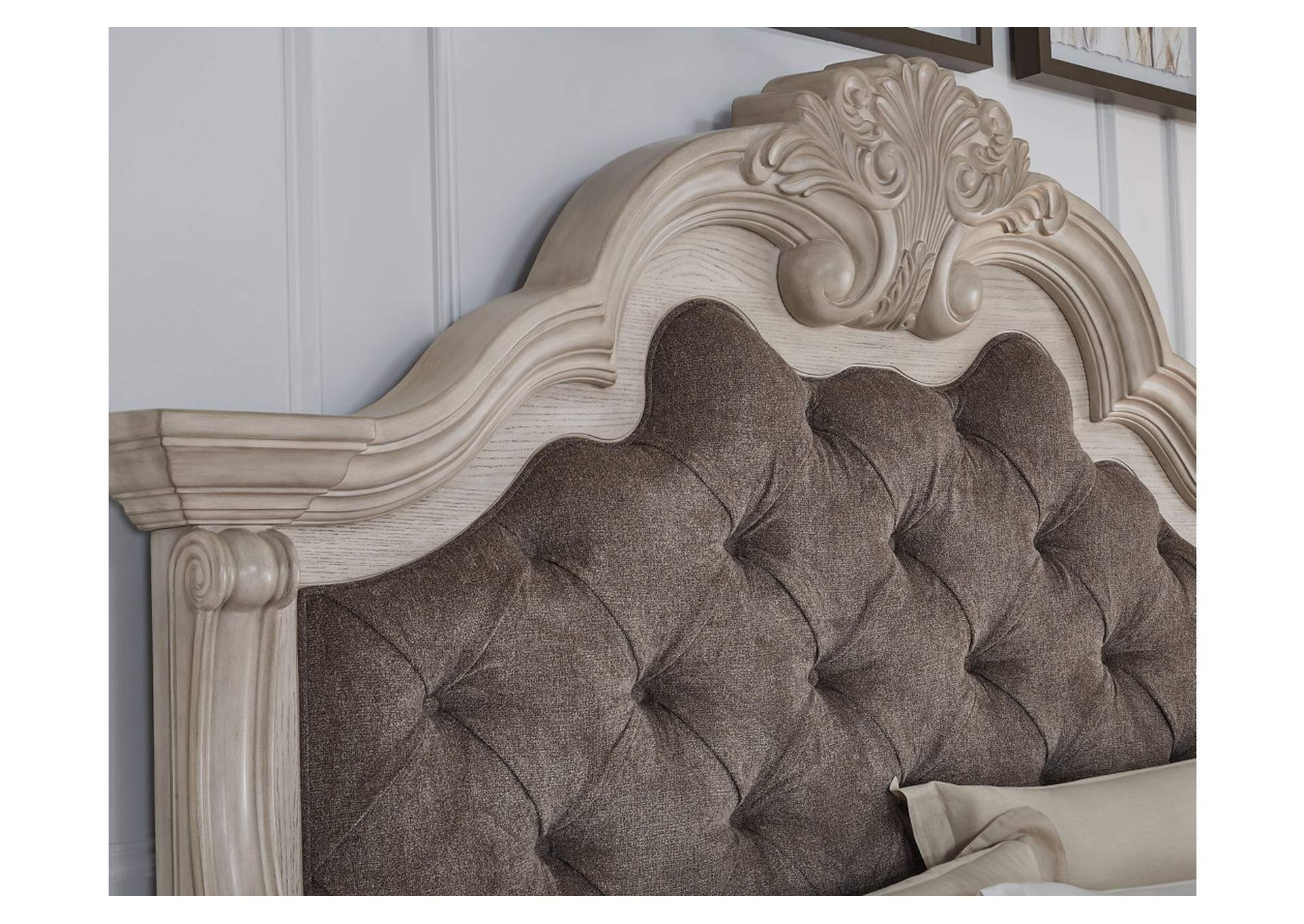 Bruchandi King Upholstered Panel Bed image 6