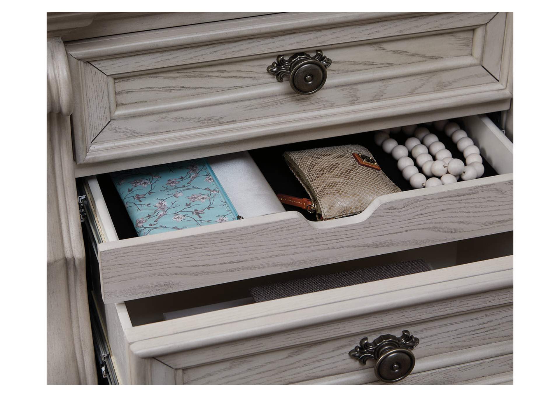 Bruchandi Nightstand image 7