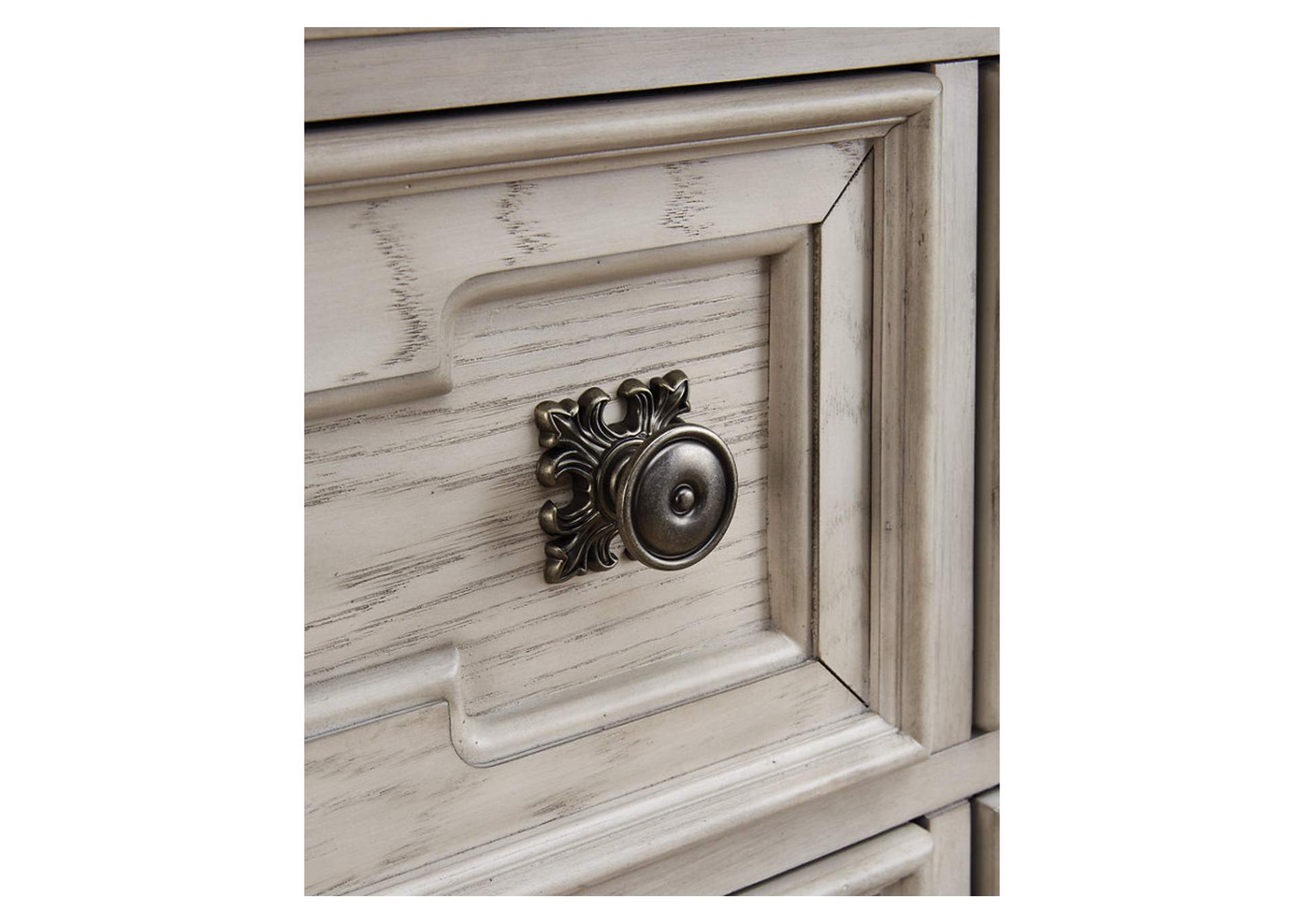 Bruchandi Chest of Drawers image 6