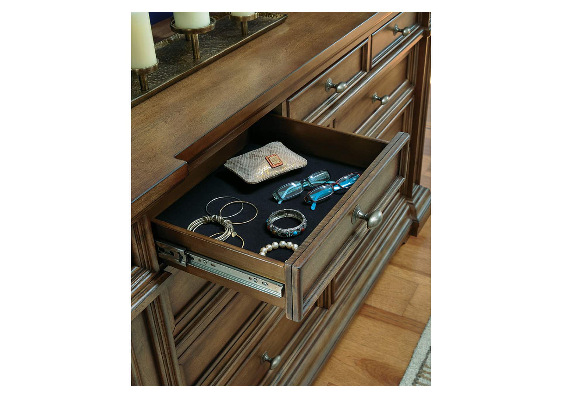 Frantanna Dresser image 6