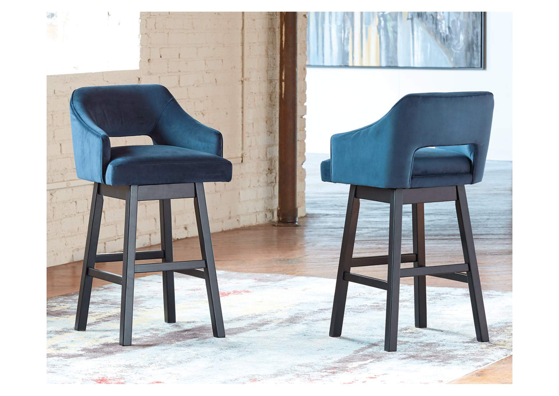 Tallenger Bar Height Bar Stool (Set of 2)