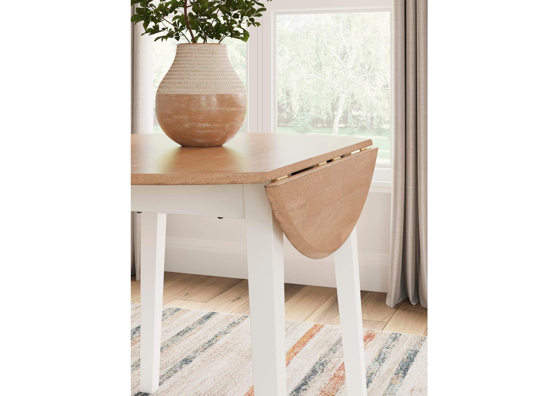 Gesthaven Round Extendable Dining Table and 2 Chairs image 15