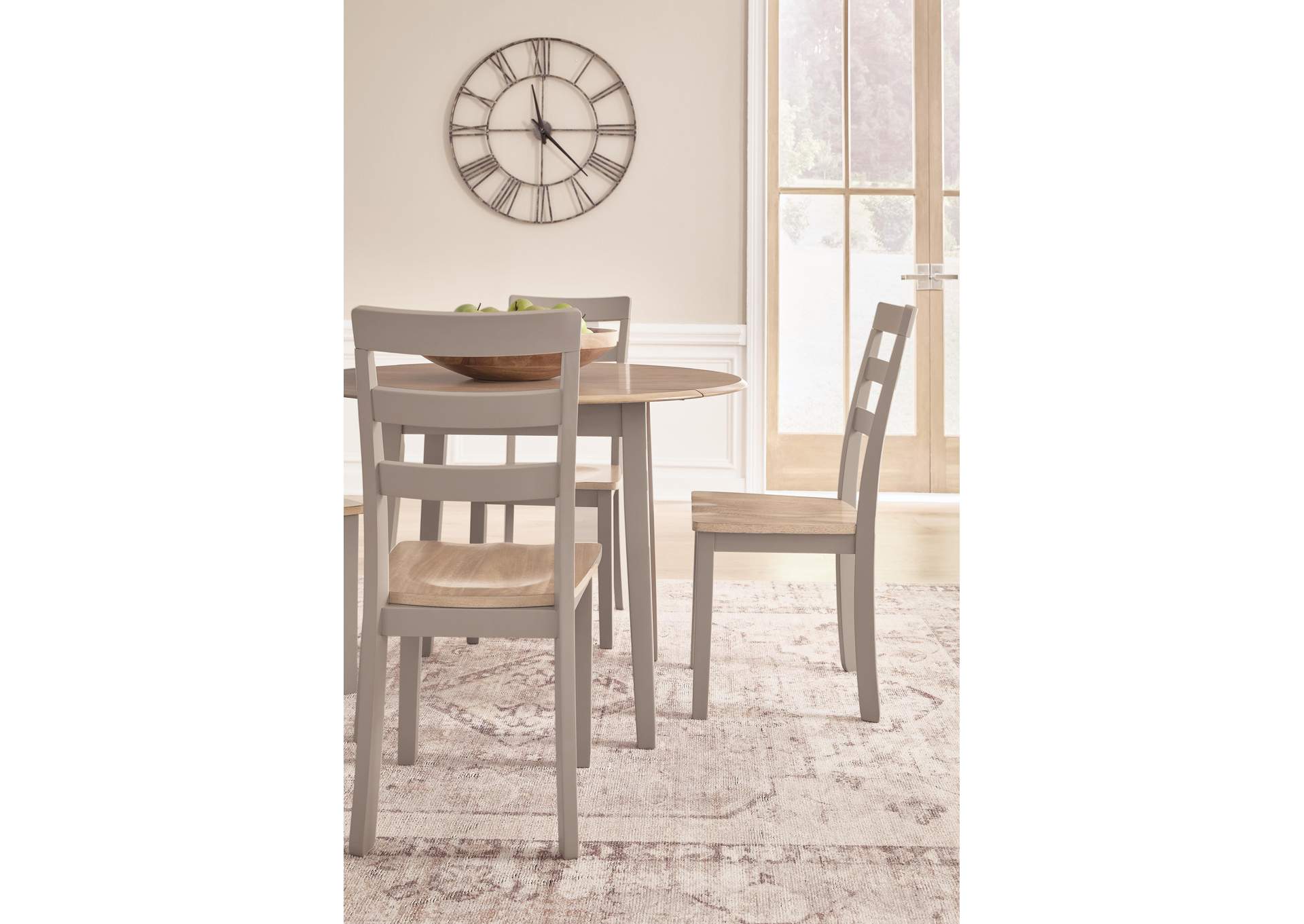 Gesthaven Dining Table and 4 Chairs image 3