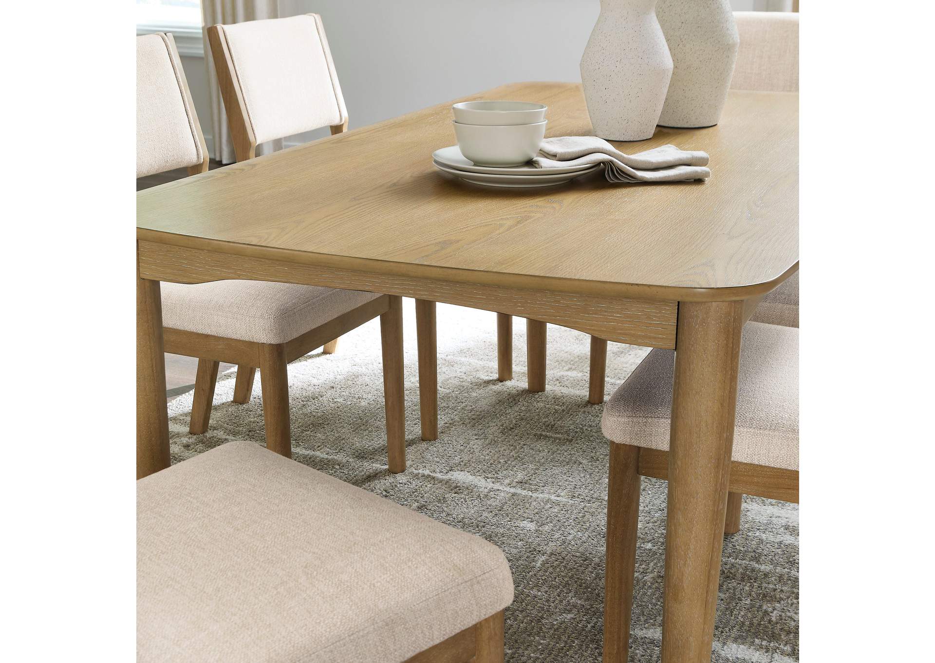 Starhaven Dining Table image 2