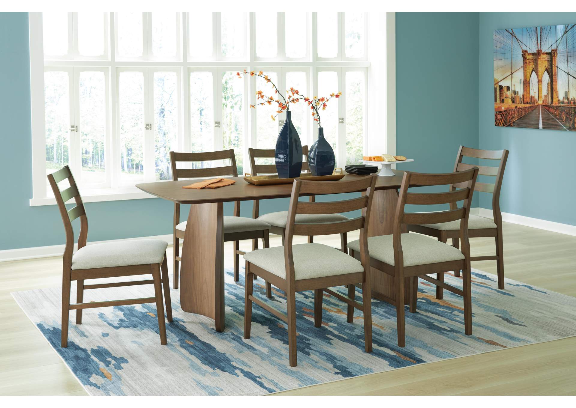 Urbanton Dining Table and 6 Chairs image 4