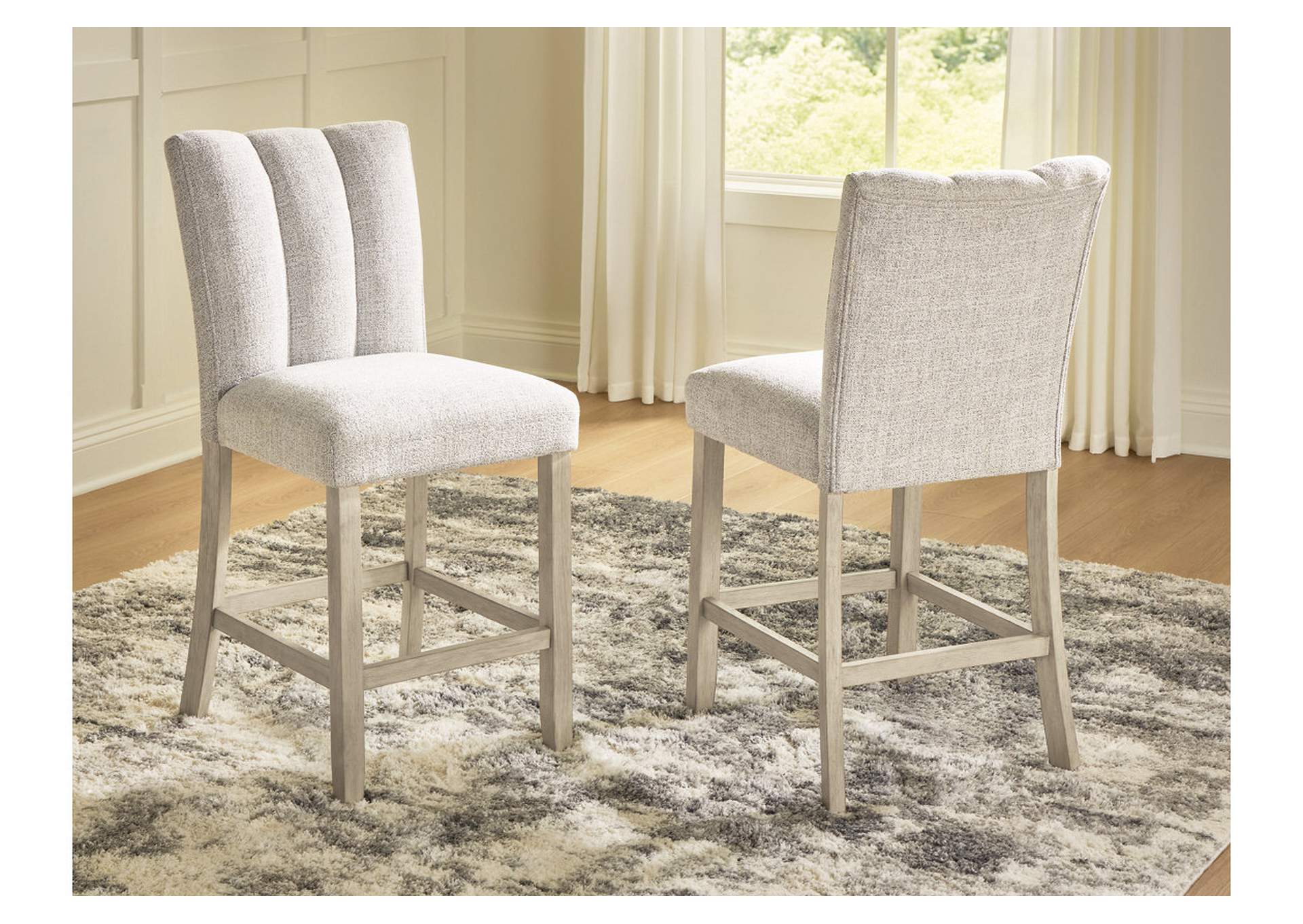 Larawyn Counter Height Barstool image 2