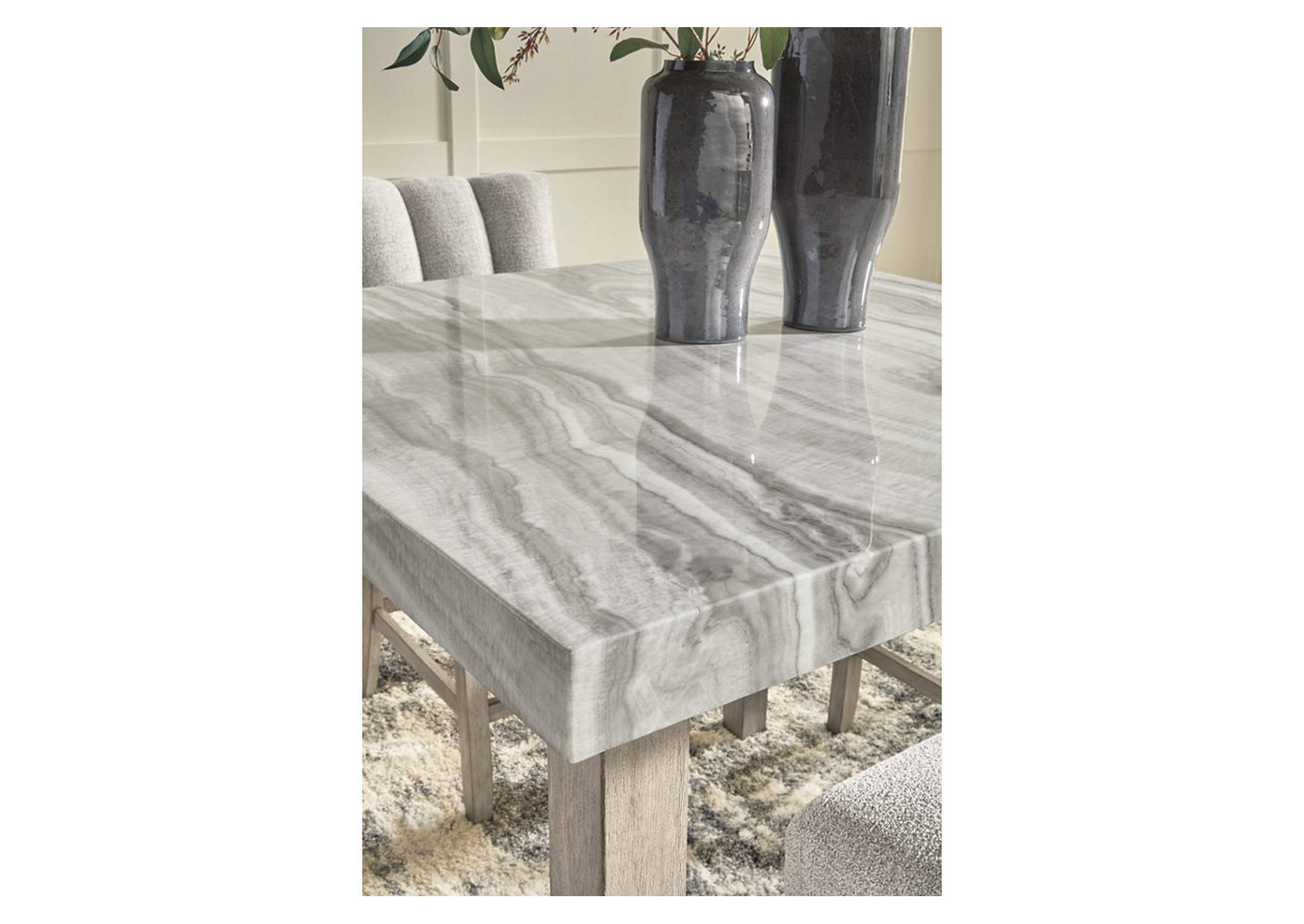 Larawyn Counter Height Dining Table image 4