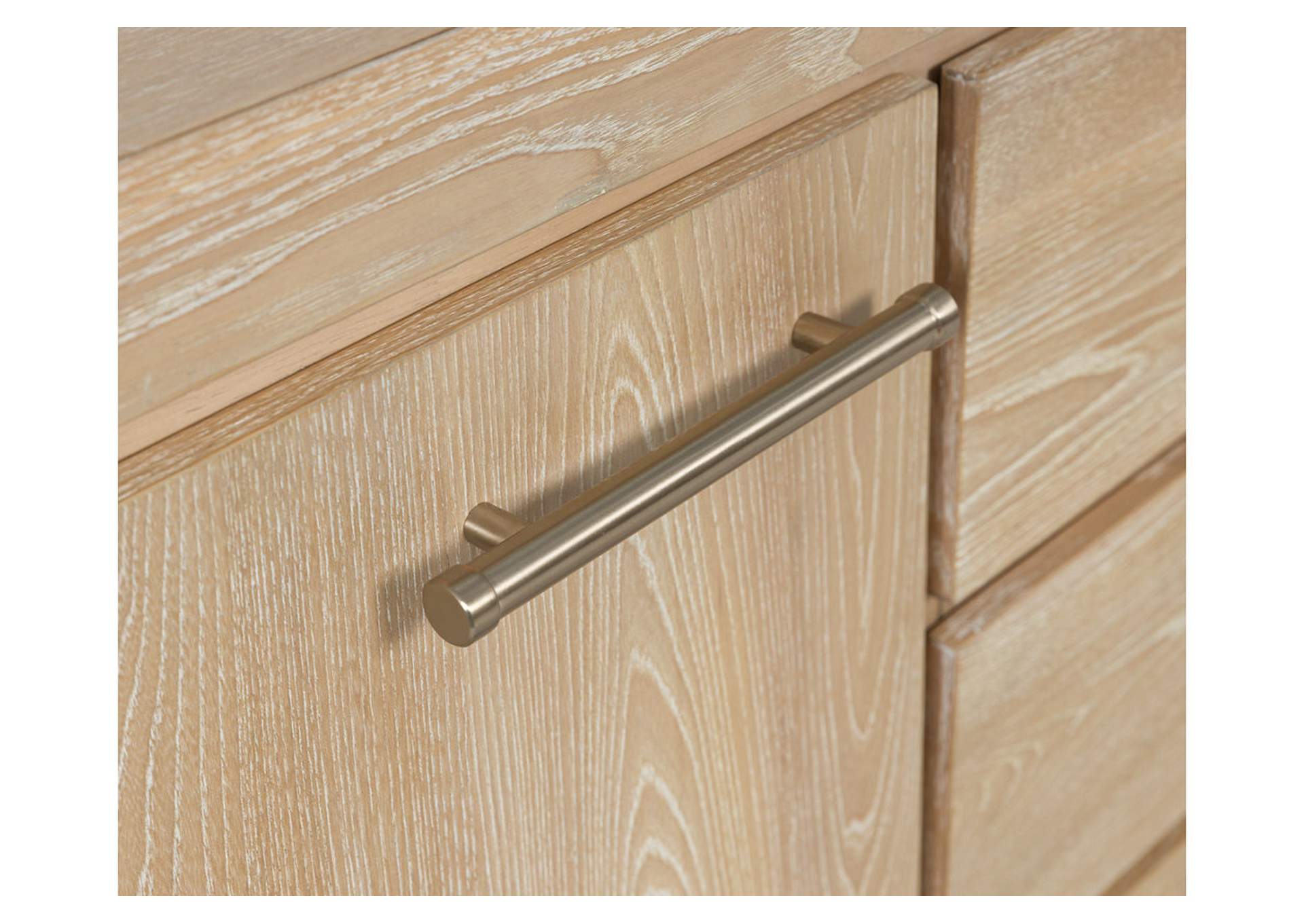 Yalinton Dining Server image 9