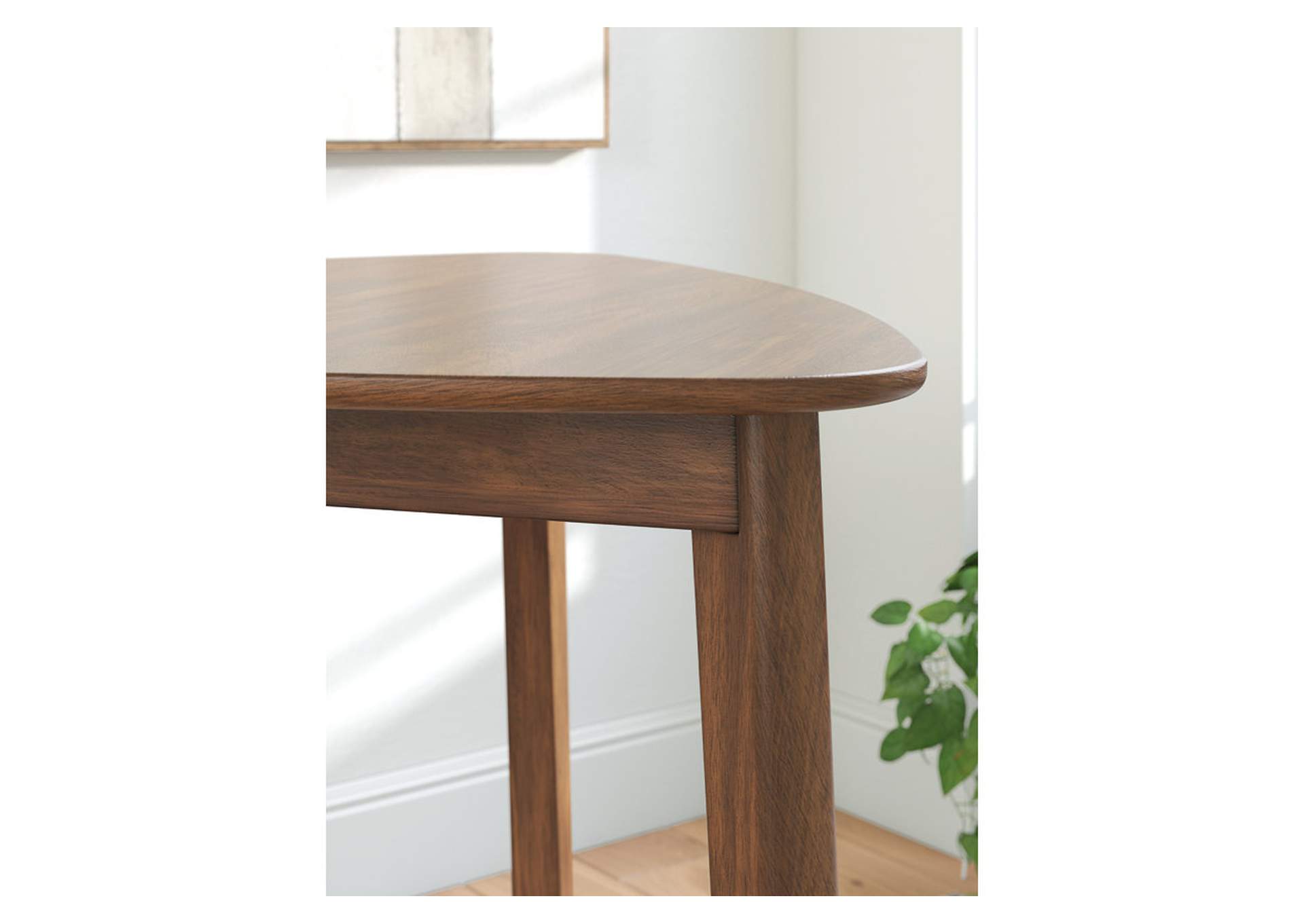 Tameride Dining Table image 6