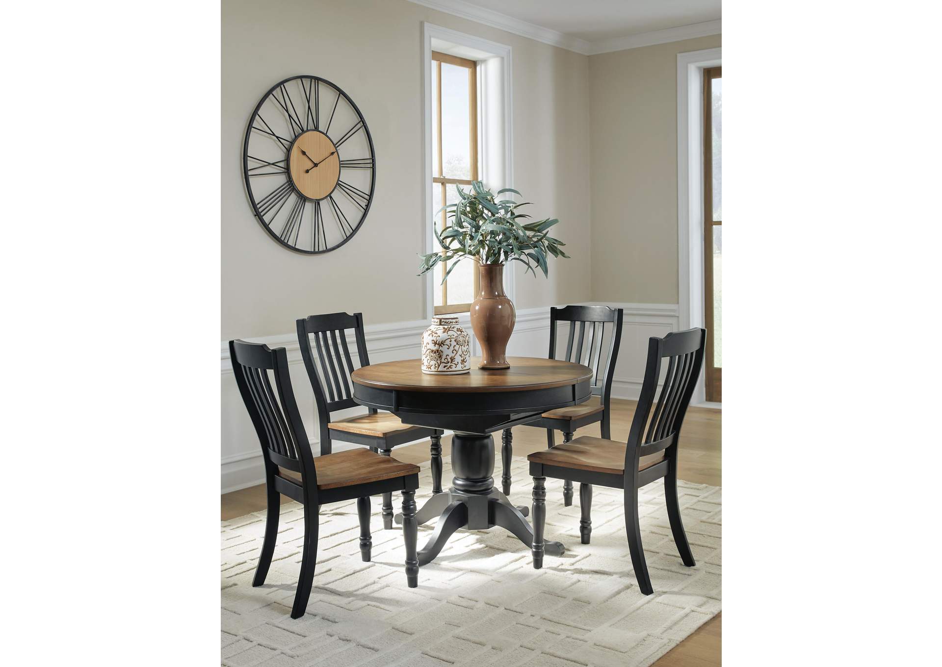 Clorazi Extension Dining Table and 4 Chairs image 3