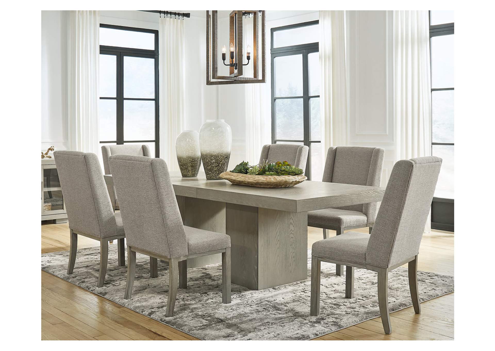 Fawnburg Dining Chair image 9