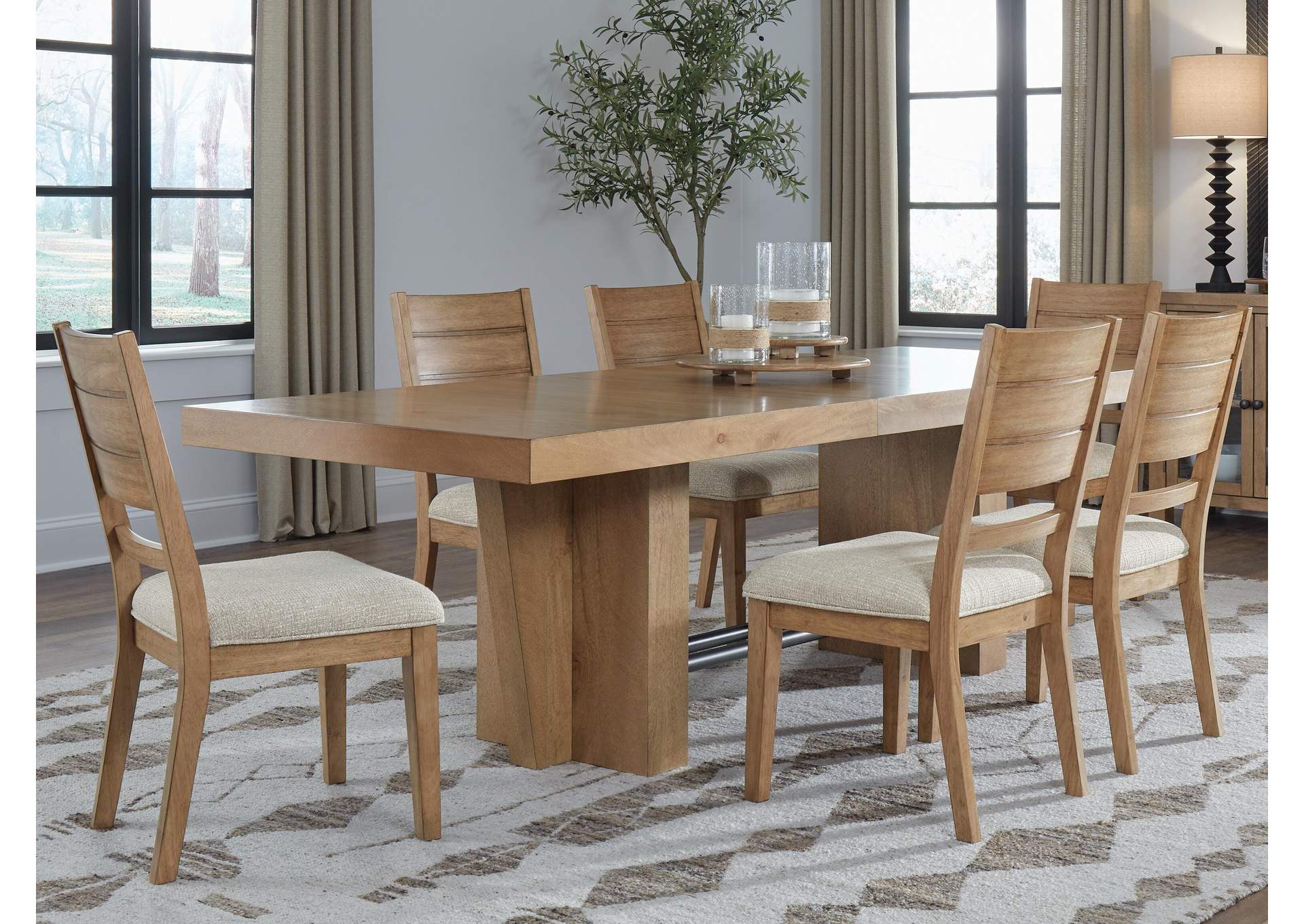 Kristiland Extendable Dining Table and 6 Chairs image 7