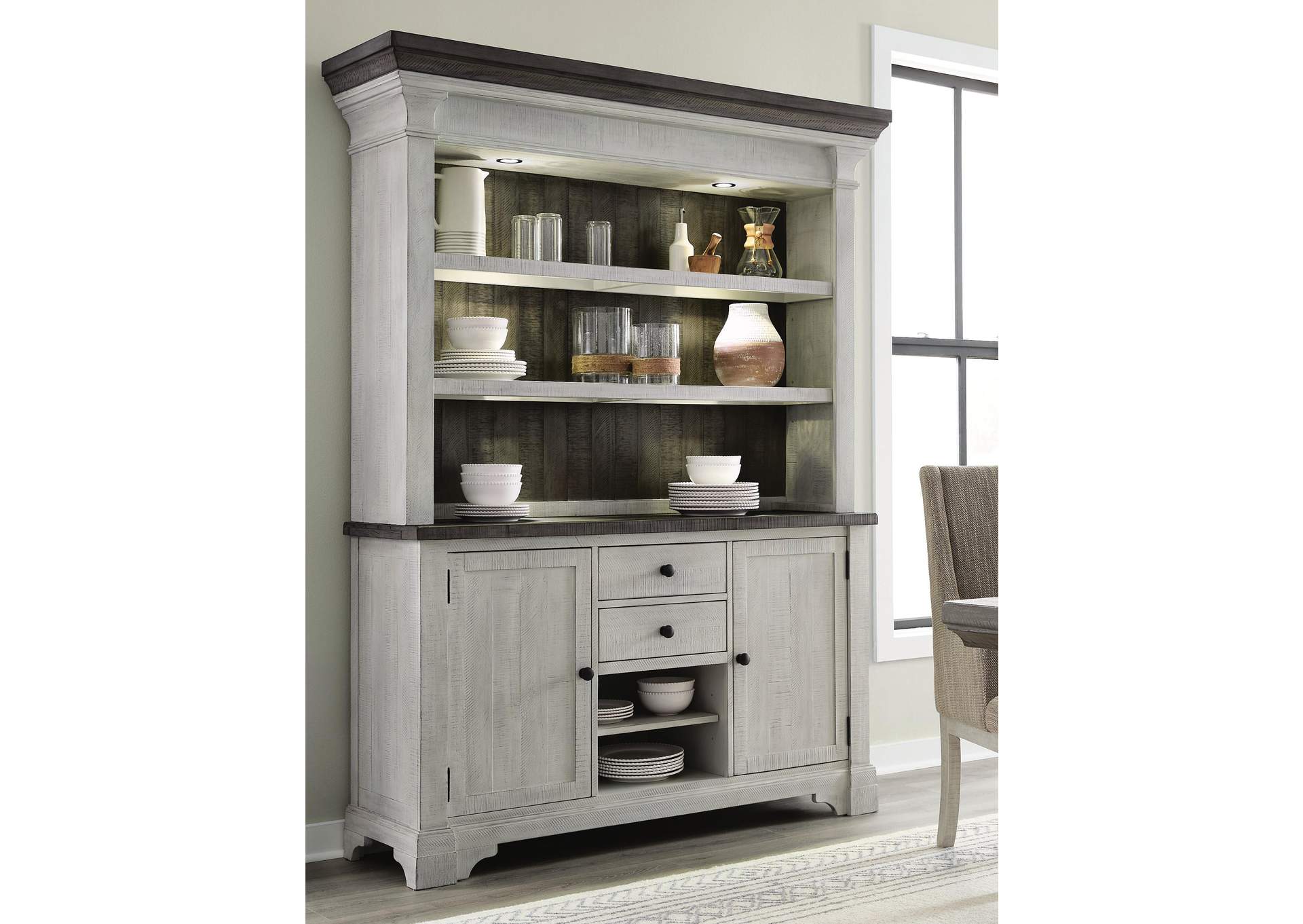 Havalance Buffet and Hutch image 2