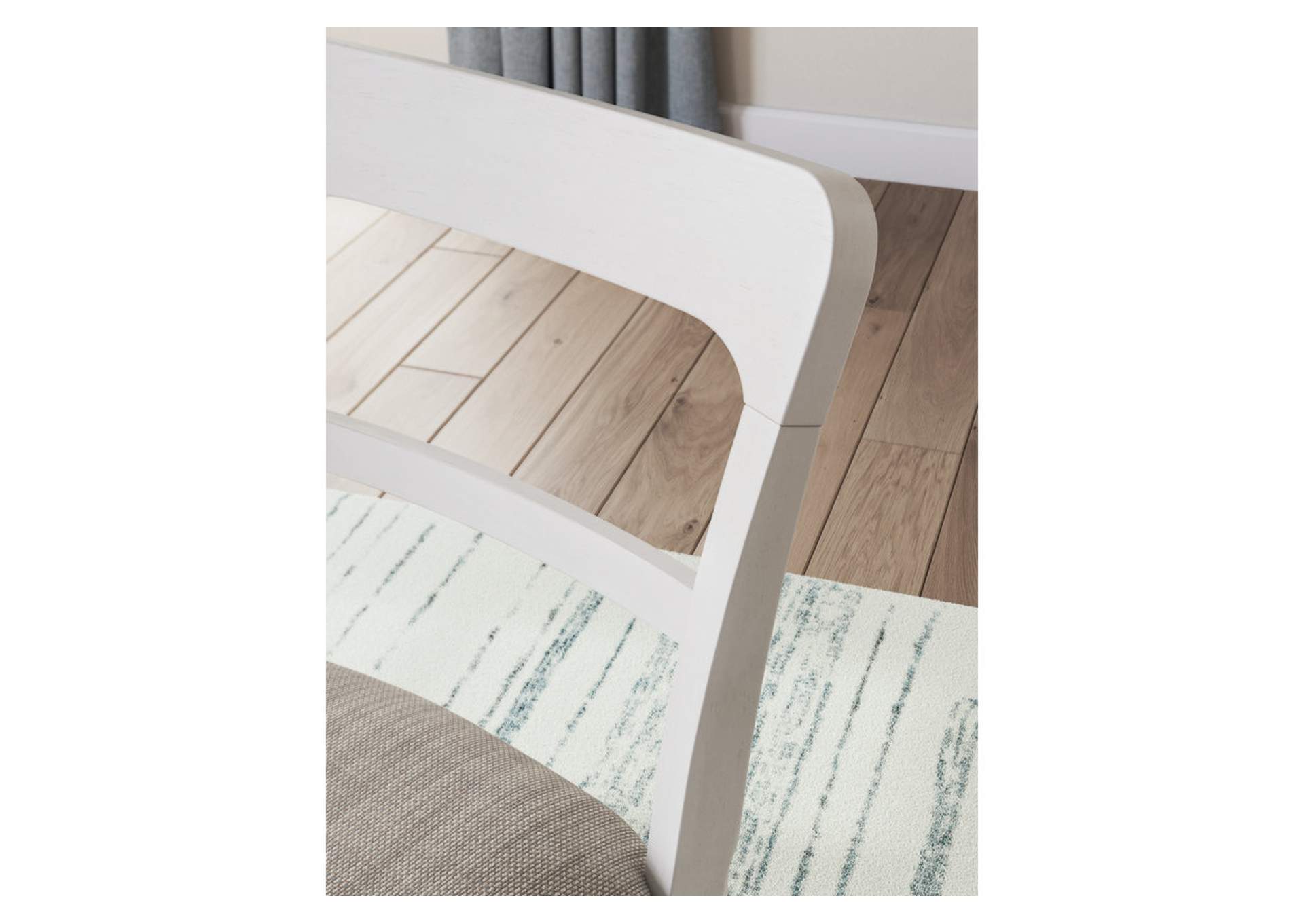 Chadworth Dining Table and 6 Chairs image 3