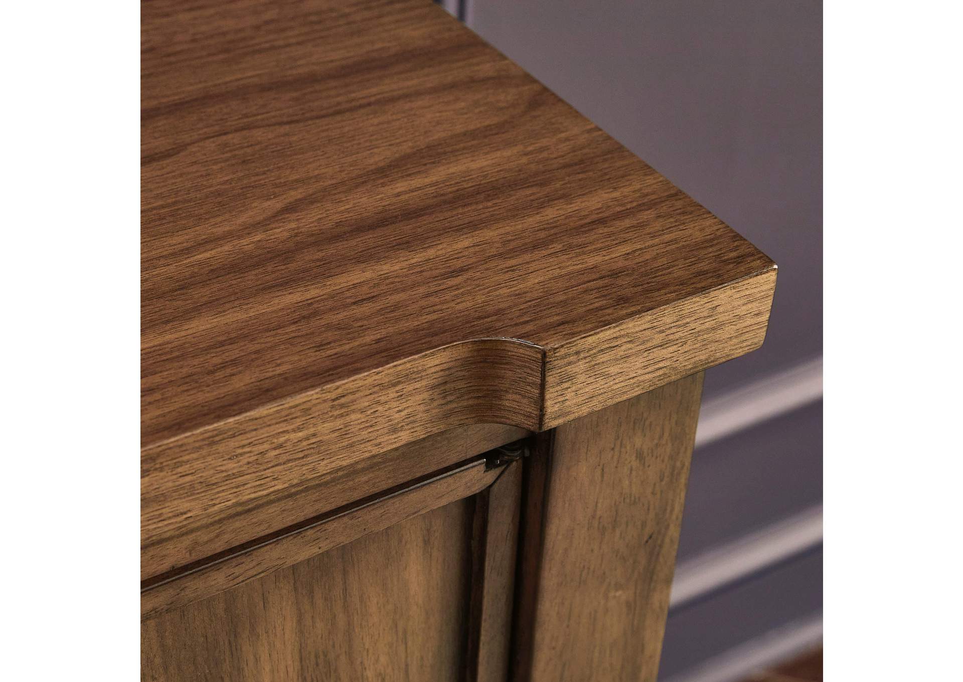 Rustic Plains Dining Server image 6