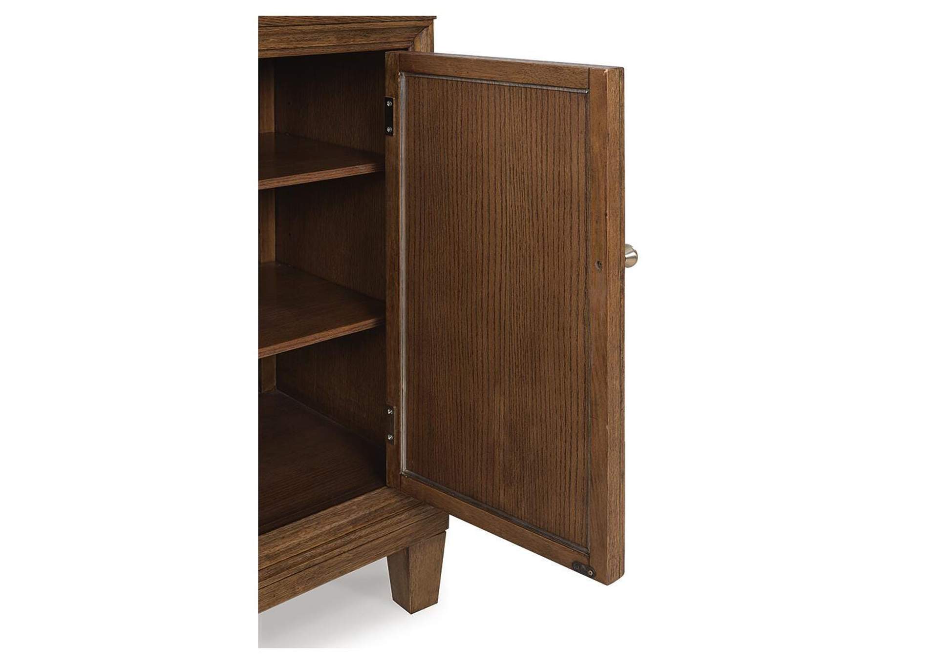 Jorlaina Dining Server image 7