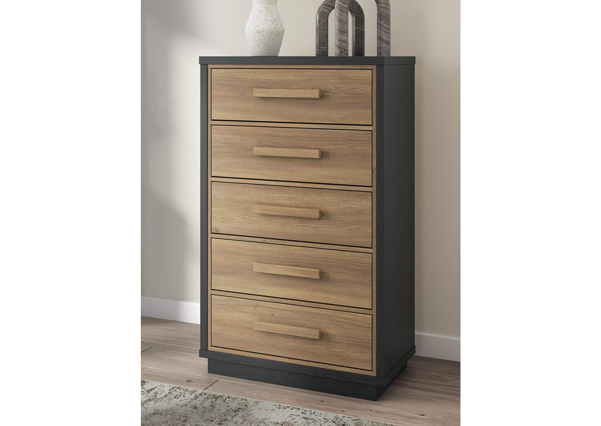 Kozmour Chest of Drawers image 2