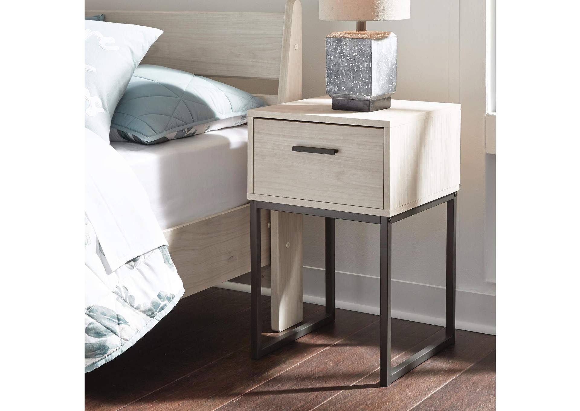 Socalle Nightstand image 4
