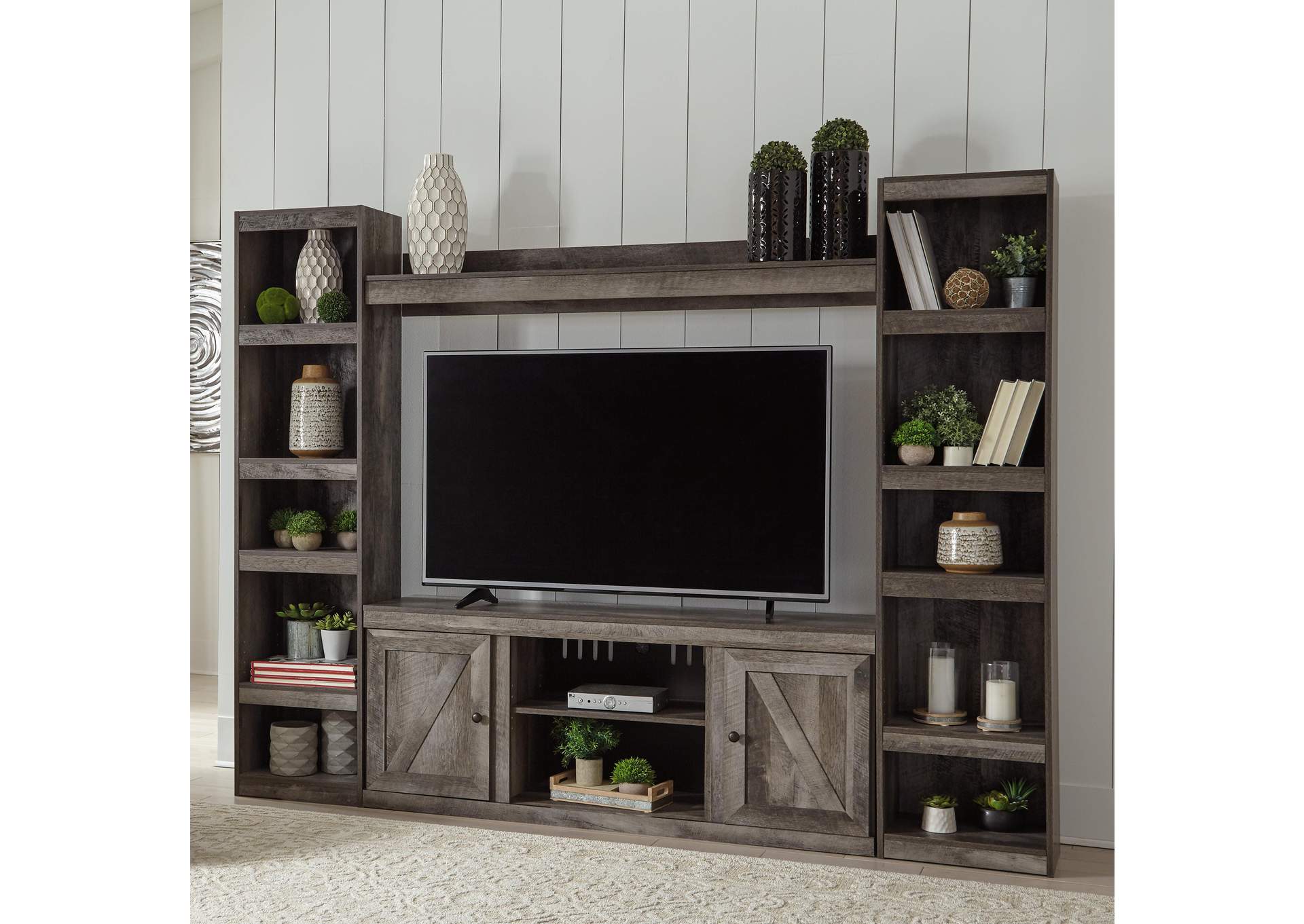 Wynnlow 4-Piece Entertainment Center image 3