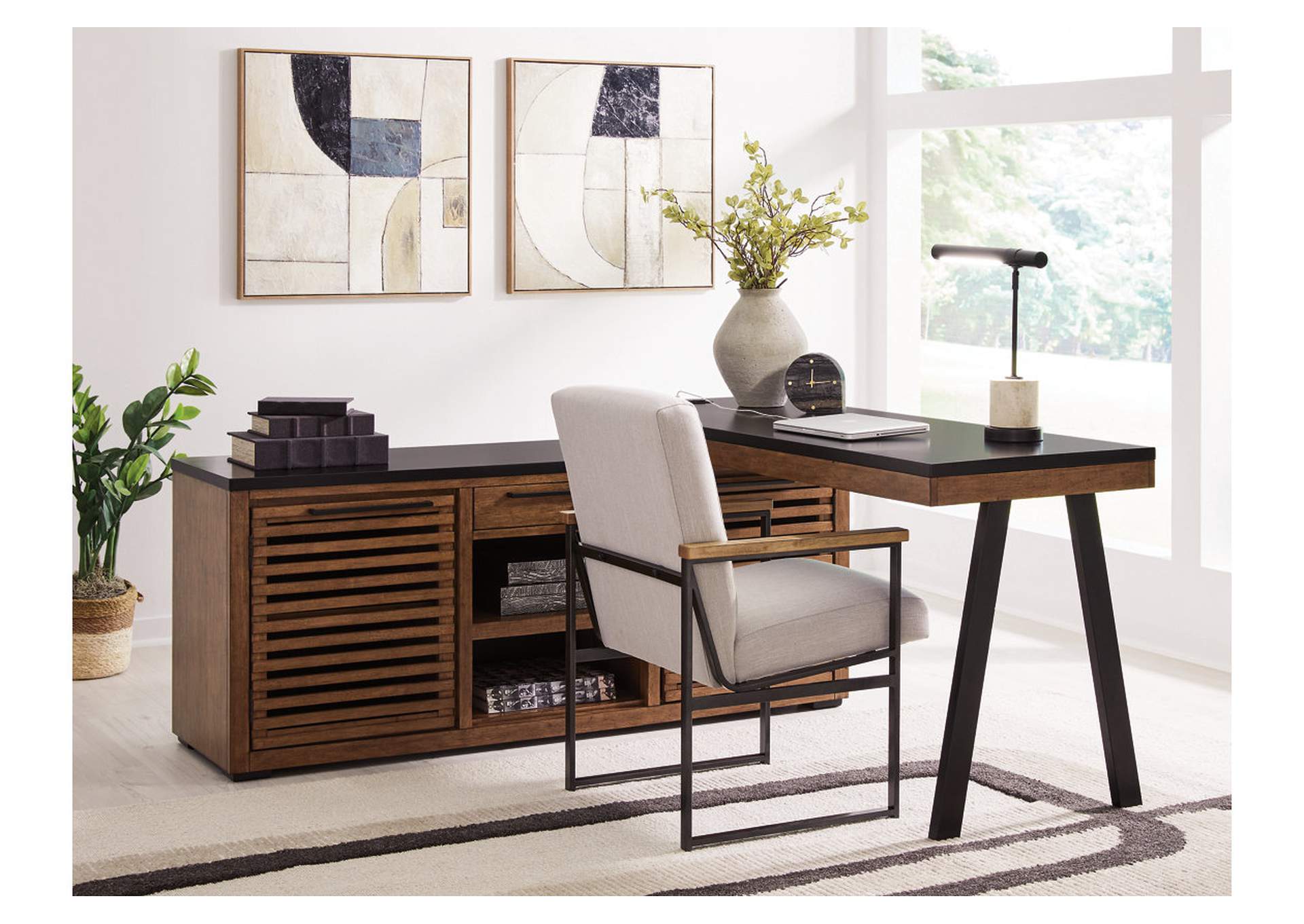 Kallari Credenza with Desk Return image 3