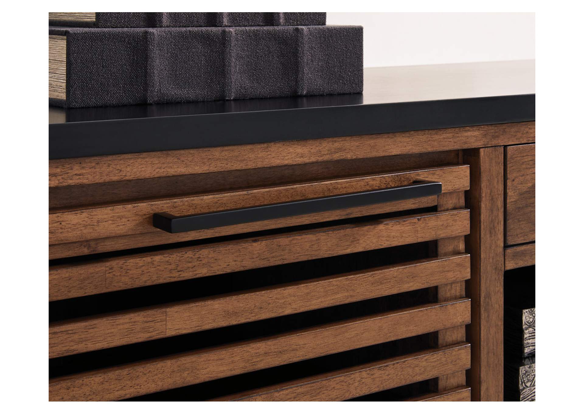 Kallari Credenza image 8