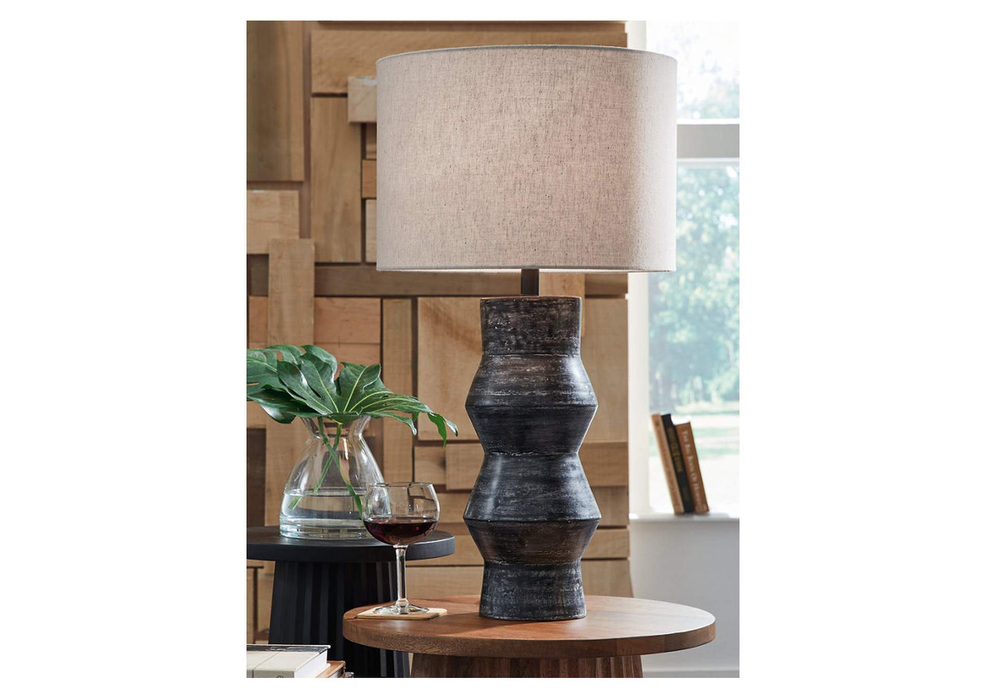Kerbert Table Lamp image 7