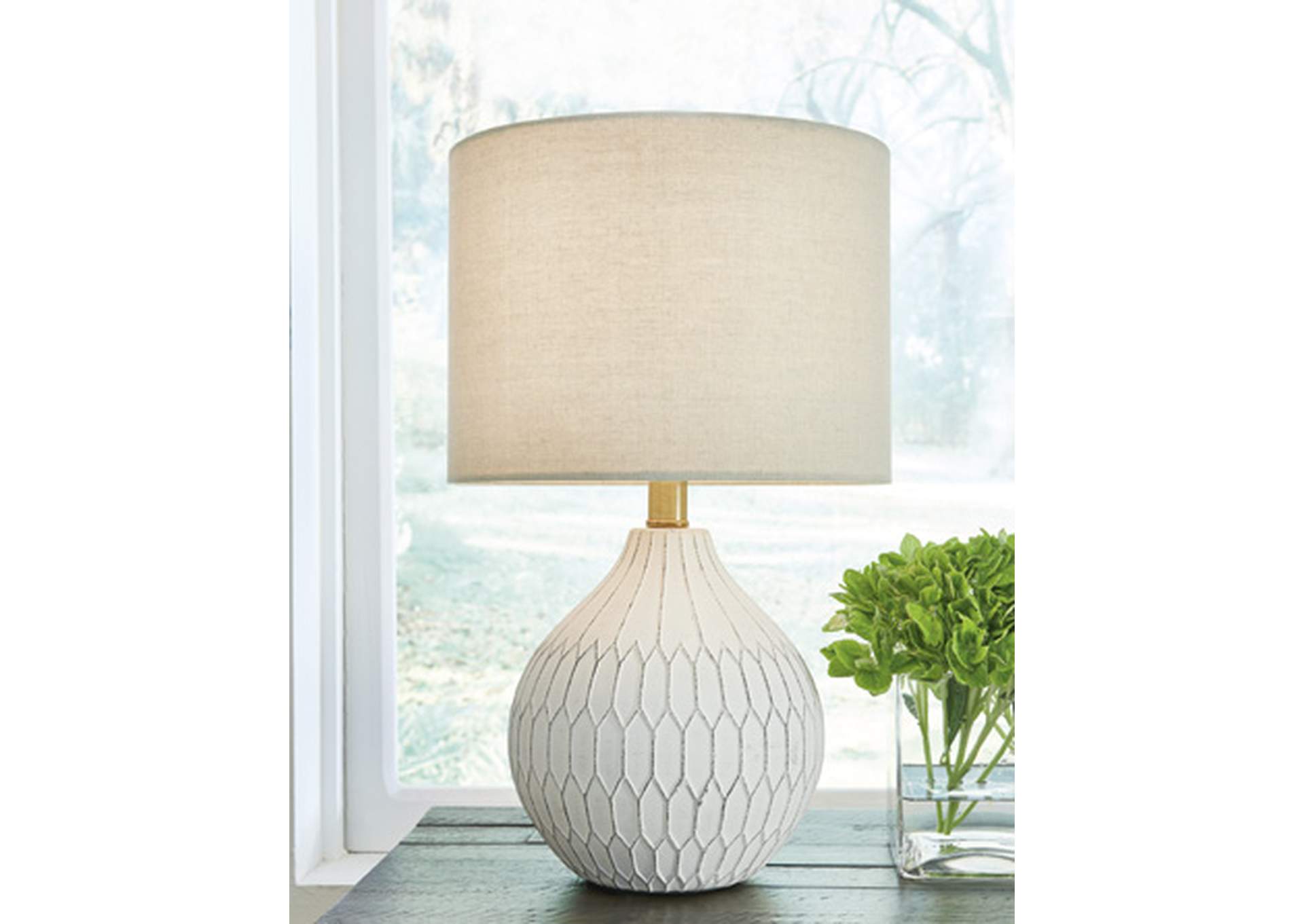 Wardmont Table Lamp image 4