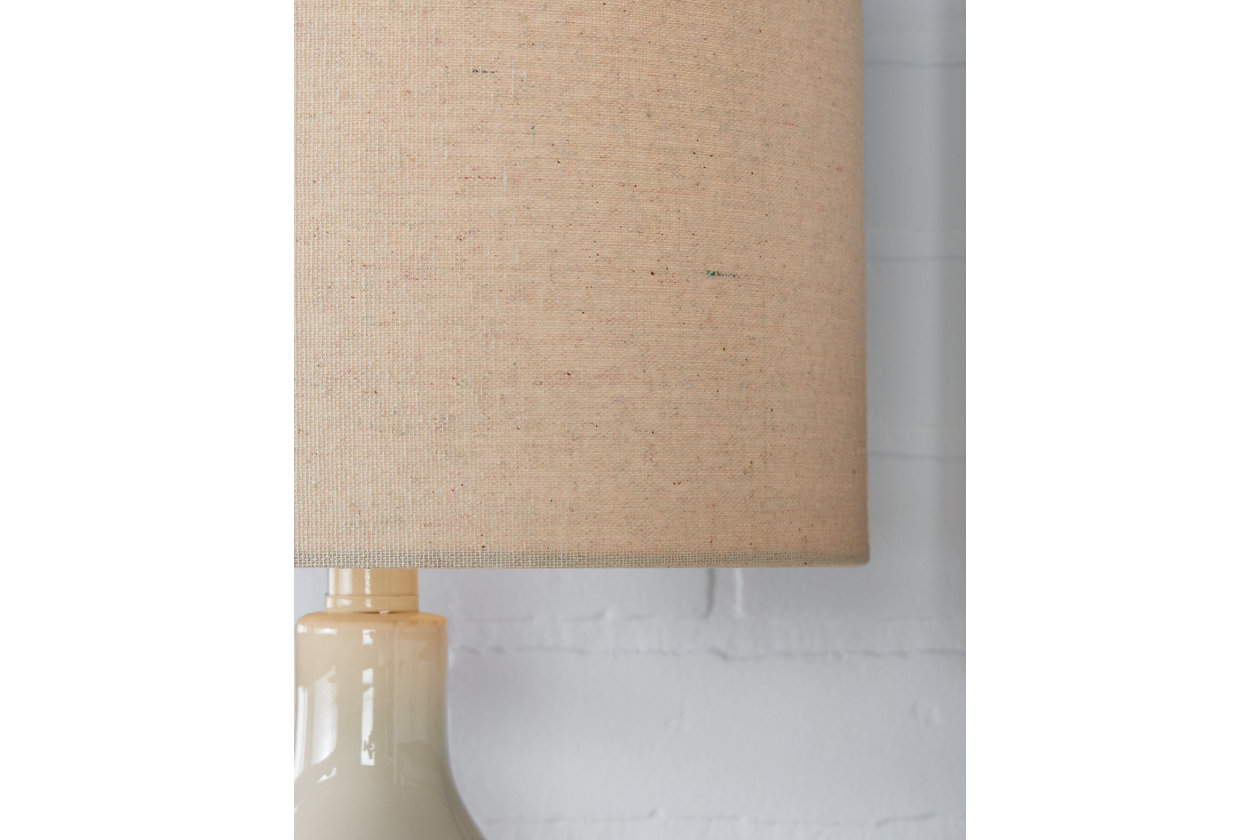 Garinton Table Lamp