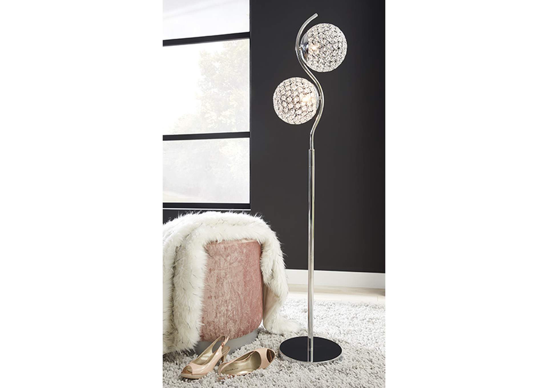 Winter Floor Lamp image 4