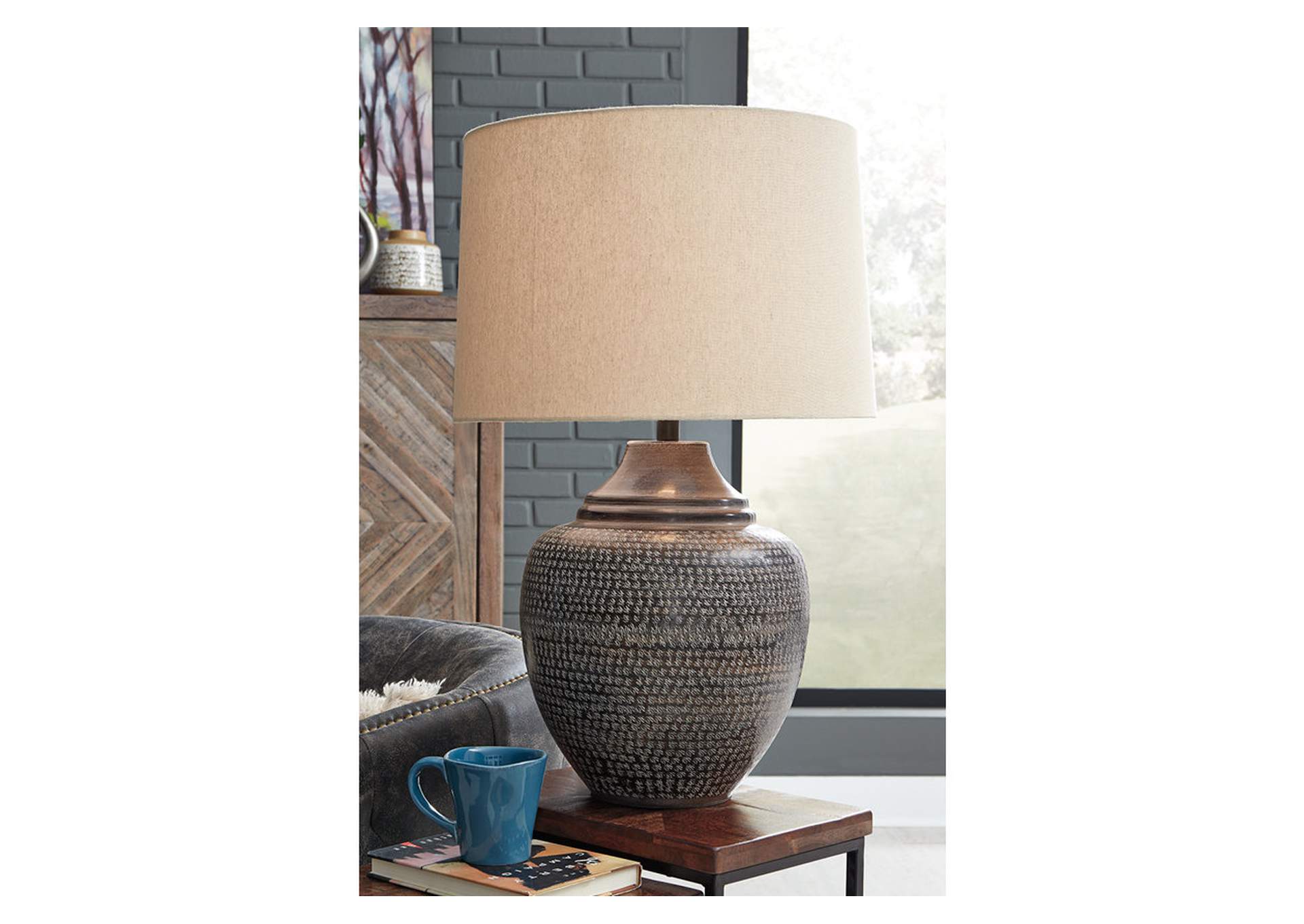 Olinger Table Lamp image 2