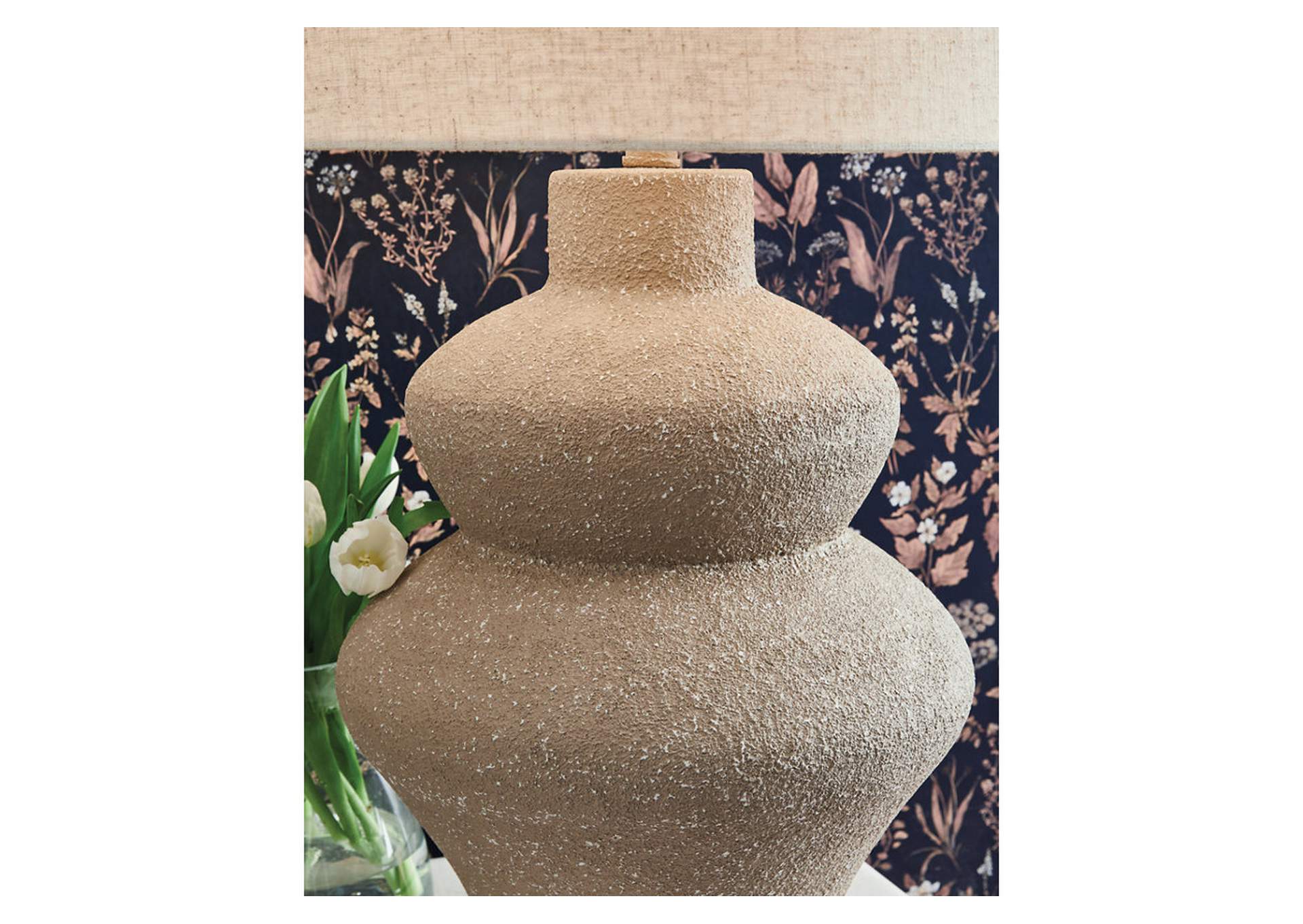Jossleigh Table Lamp image 3